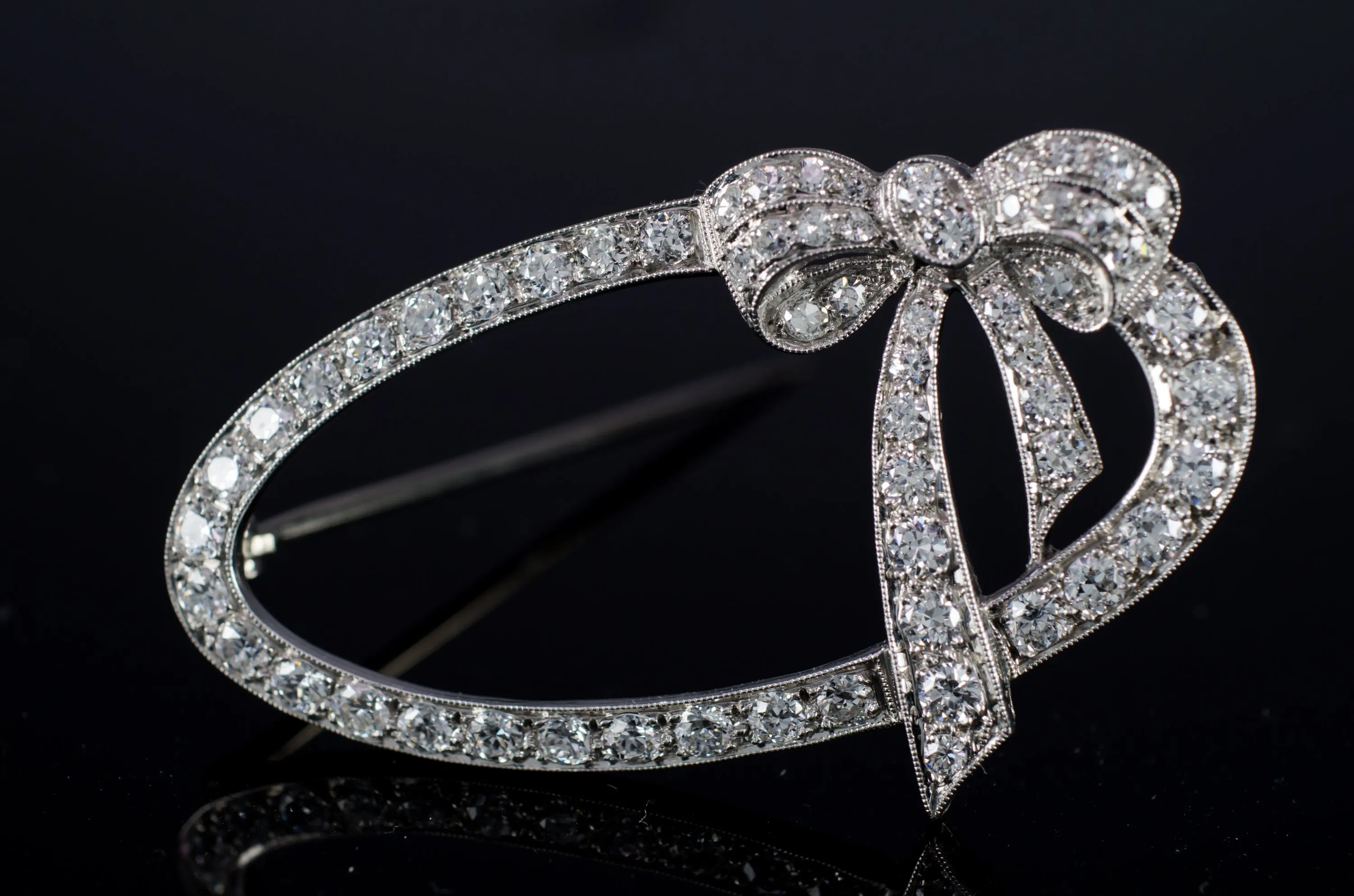 1.5CTW PLATINUM OLD CUT DIAMOND BROOCH