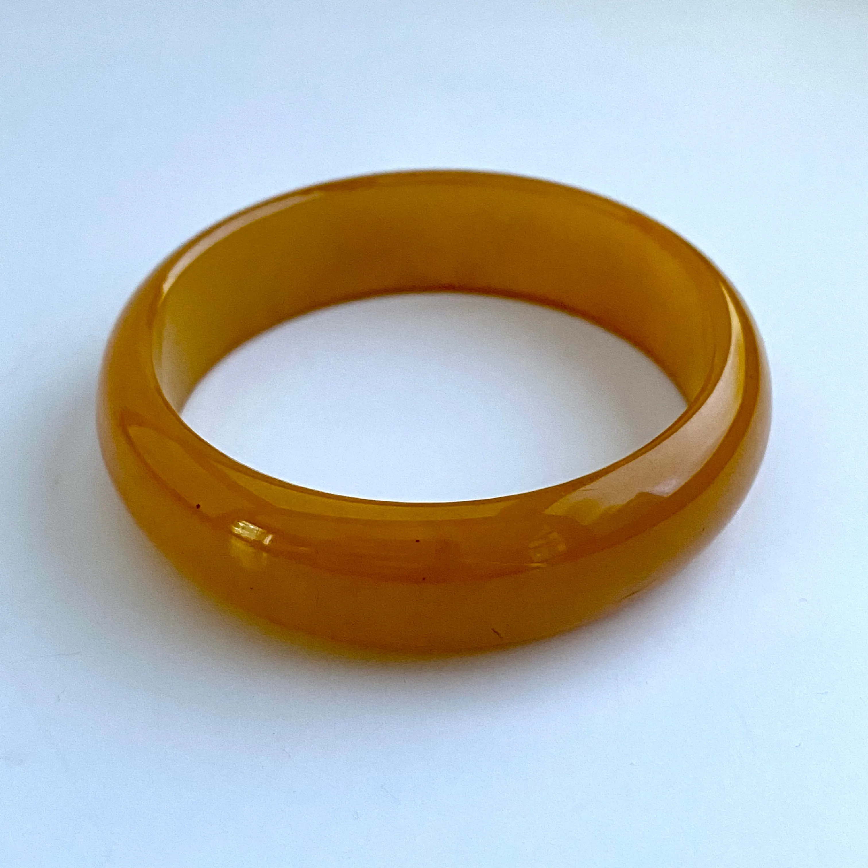 1940s Vintage Bakelite Bangle Bracelet
