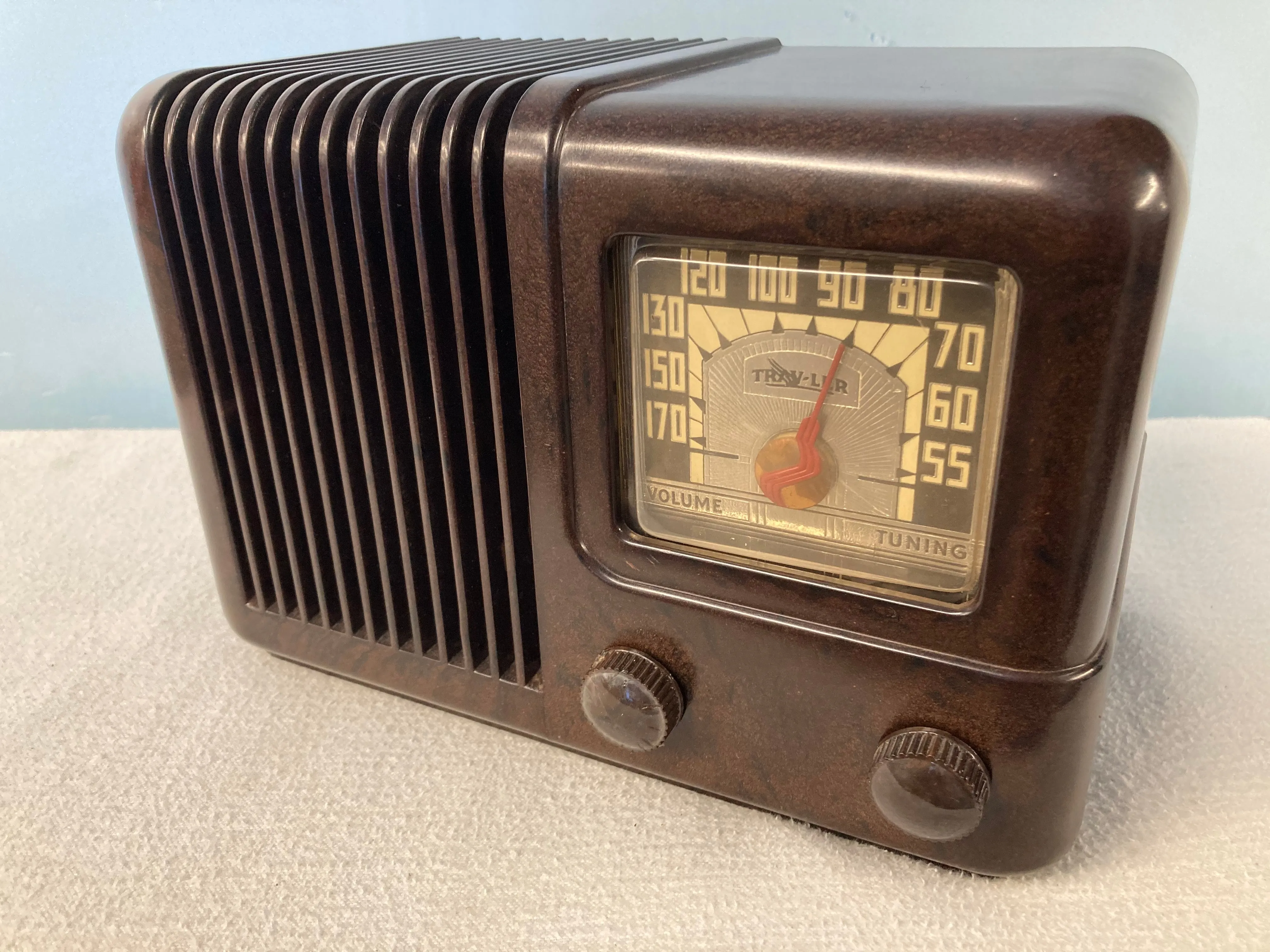 1943 Travler Model 5002 Tube Radio With Bluetooth & FM Options