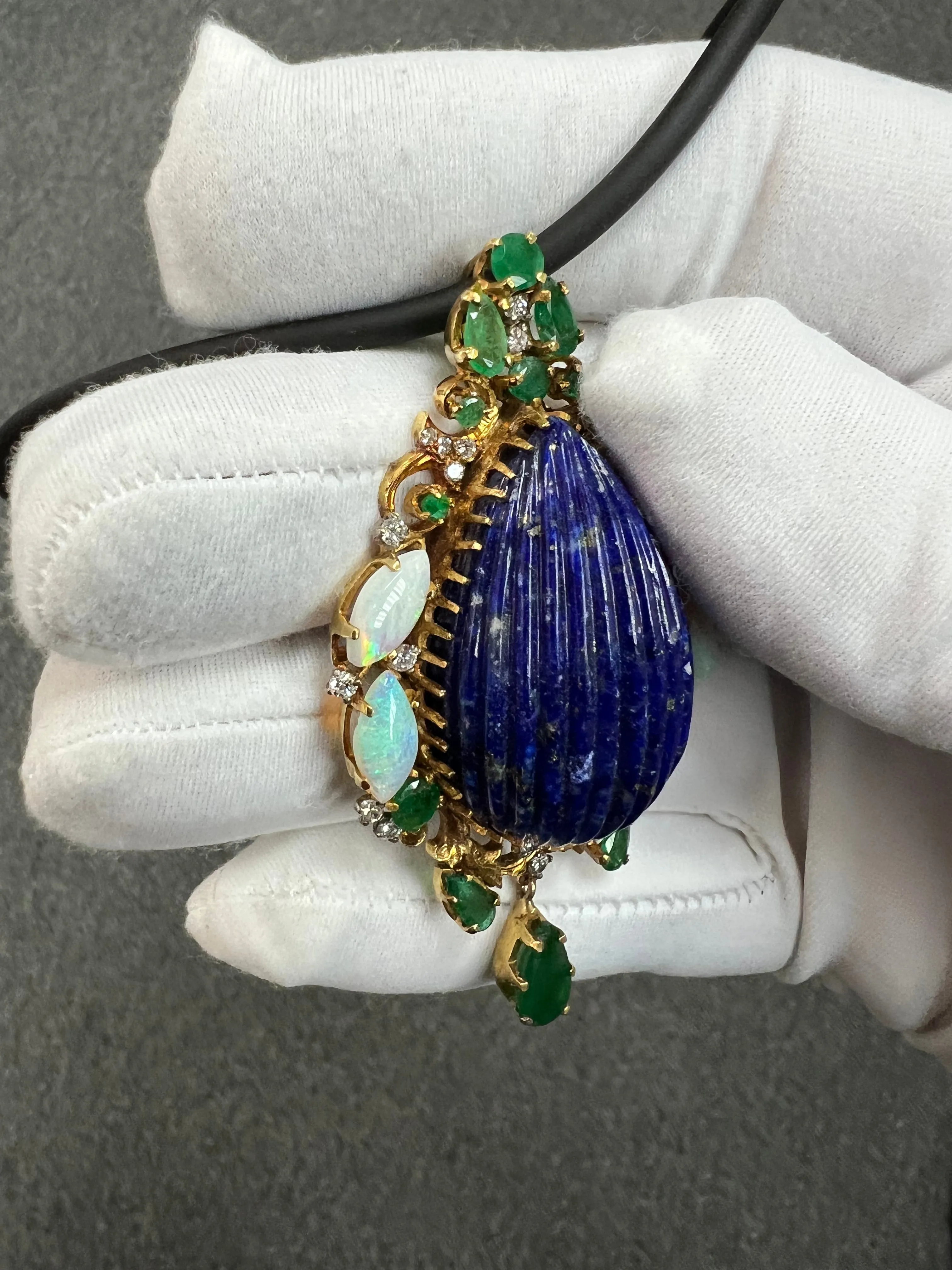 1970s Lapis Emerald Opal Diamond Yellow Gold Pendant Brooch