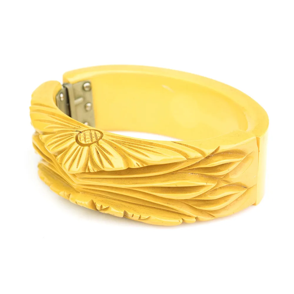 40s Carved Bakelite Hinged Bracelet