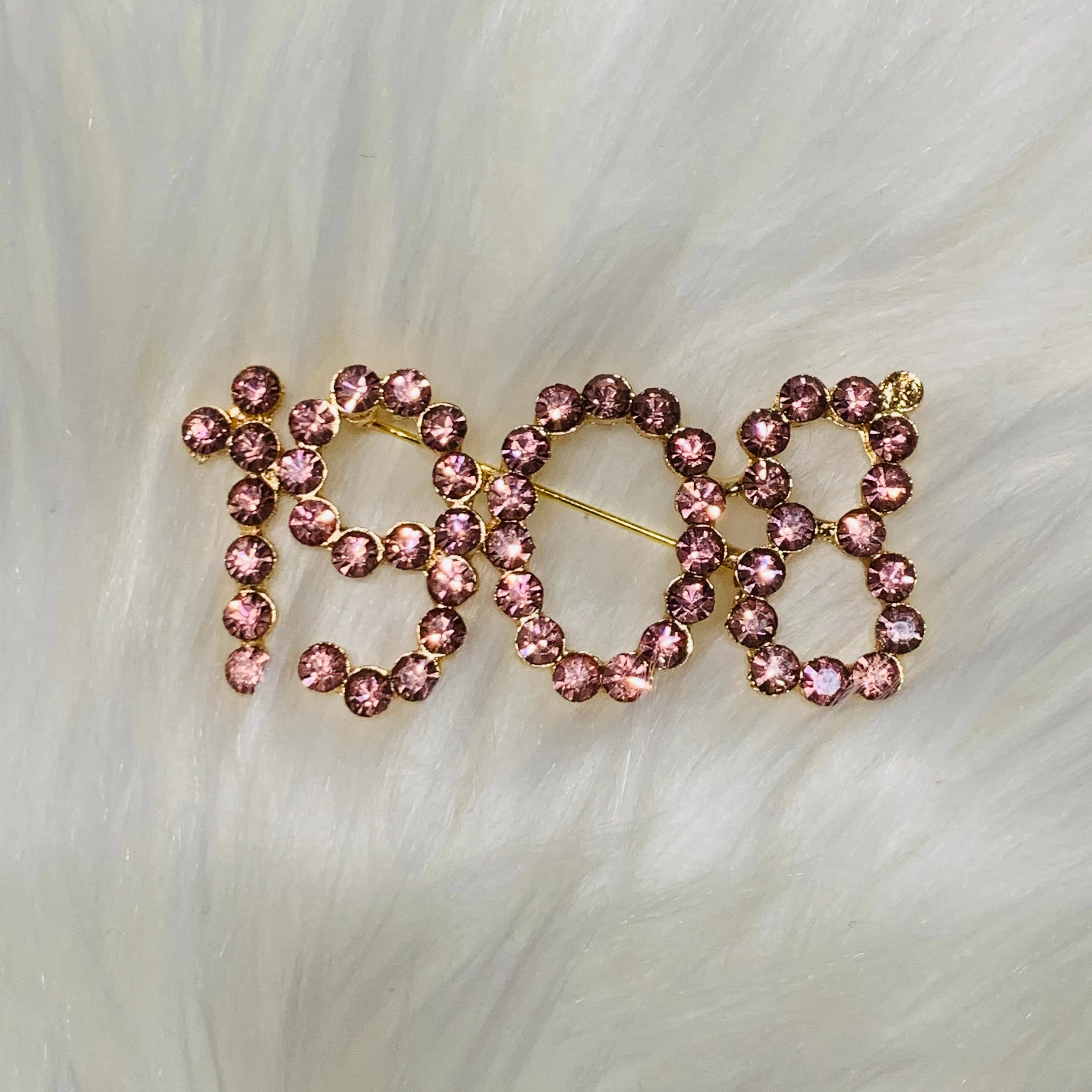 AKA 1908 Pin - Pink