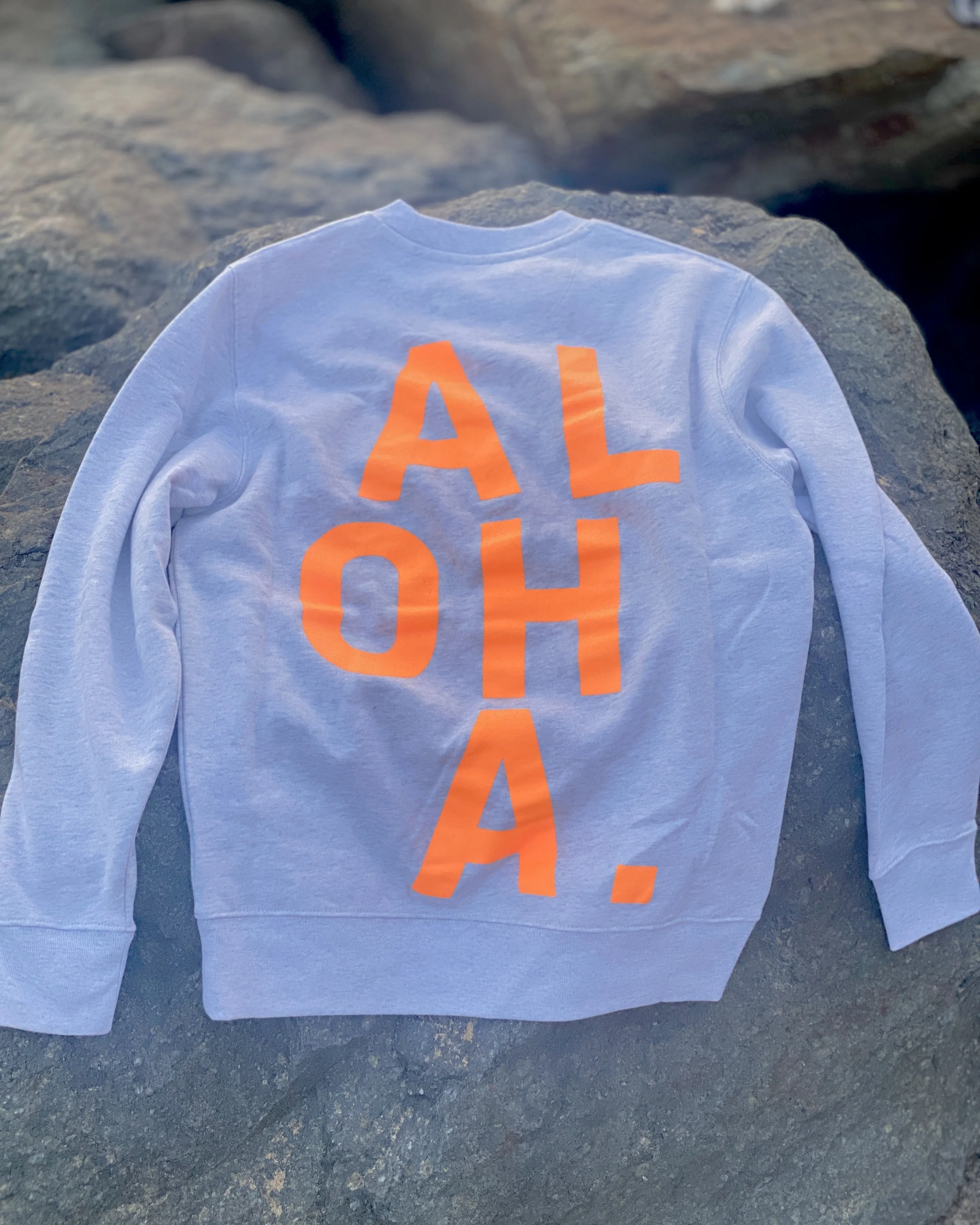 ALOHA BOLD Sweater