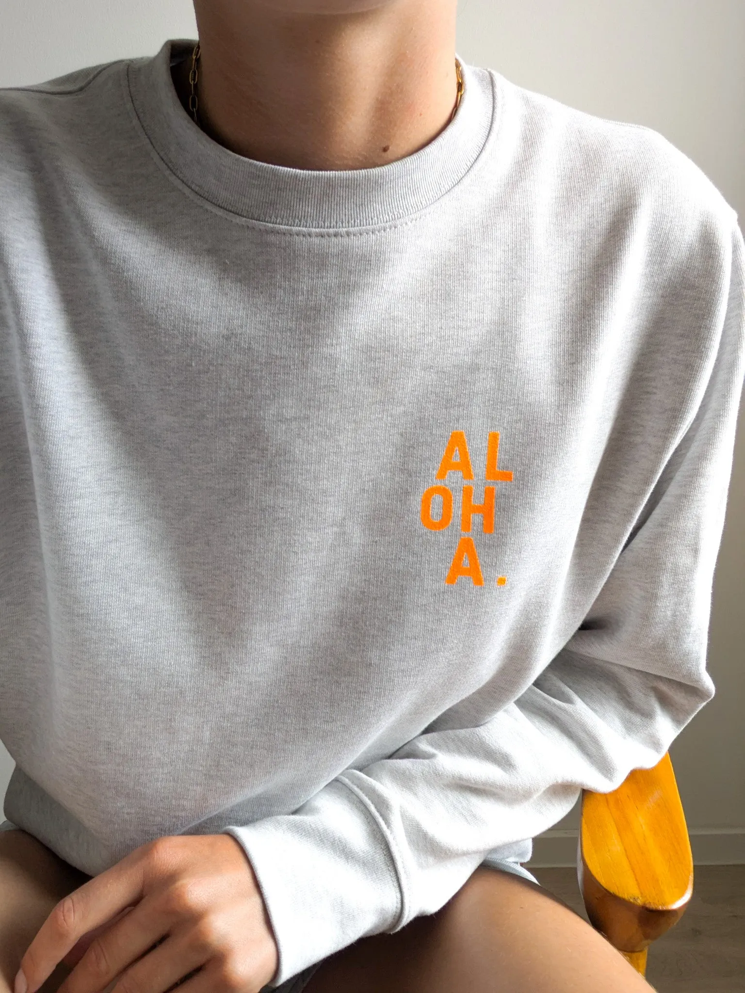 ALOHA BOLD Sweater