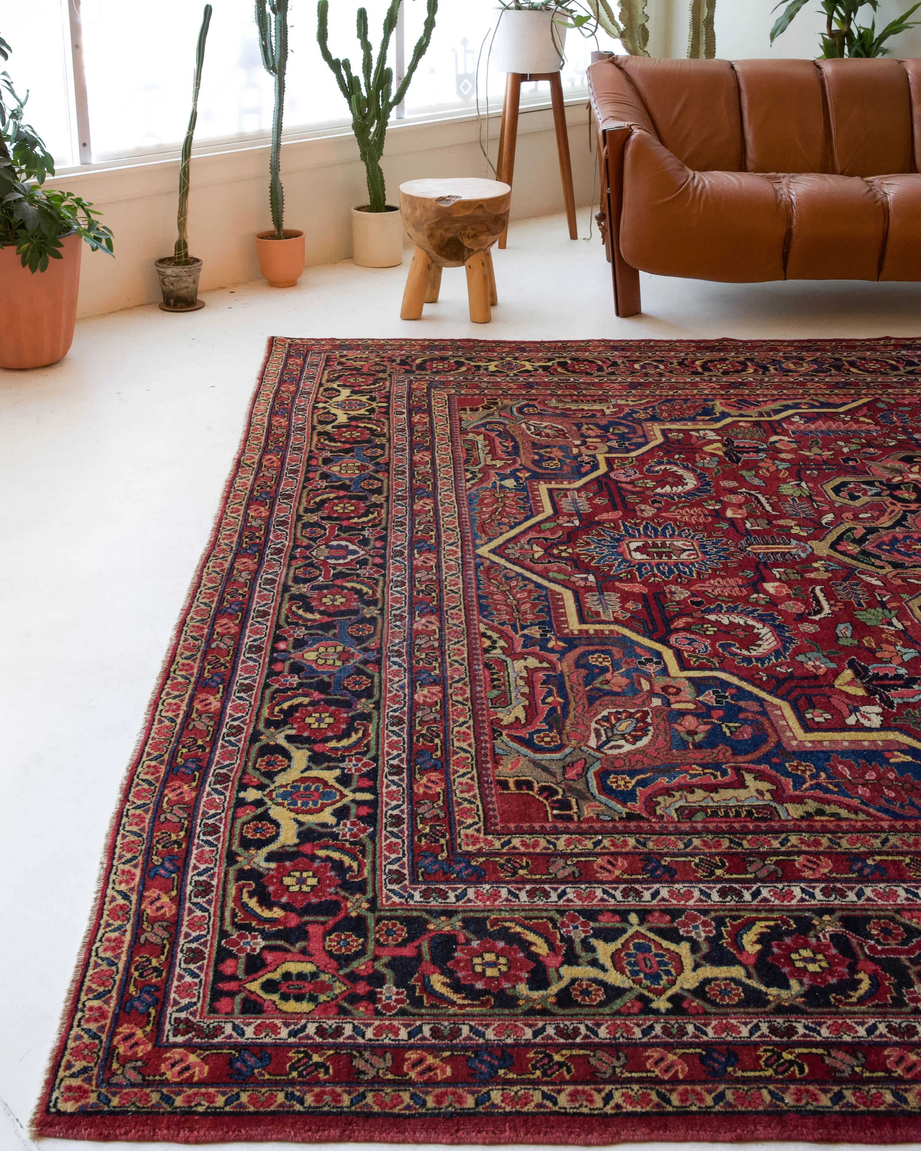 Antique NW Heriz Rug 9'3"x12'6"