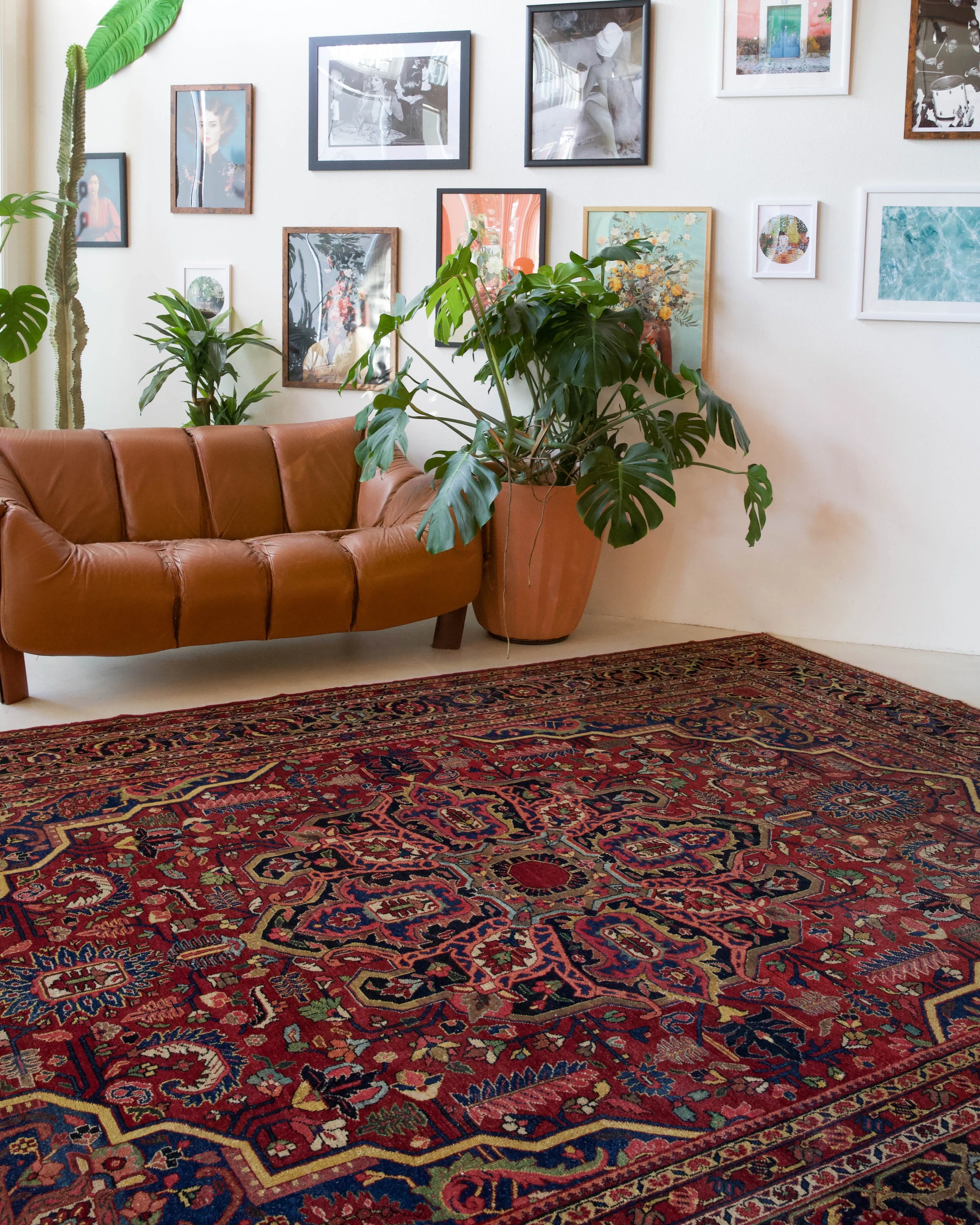 Antique NW Heriz Rug 9'3"x12'6"