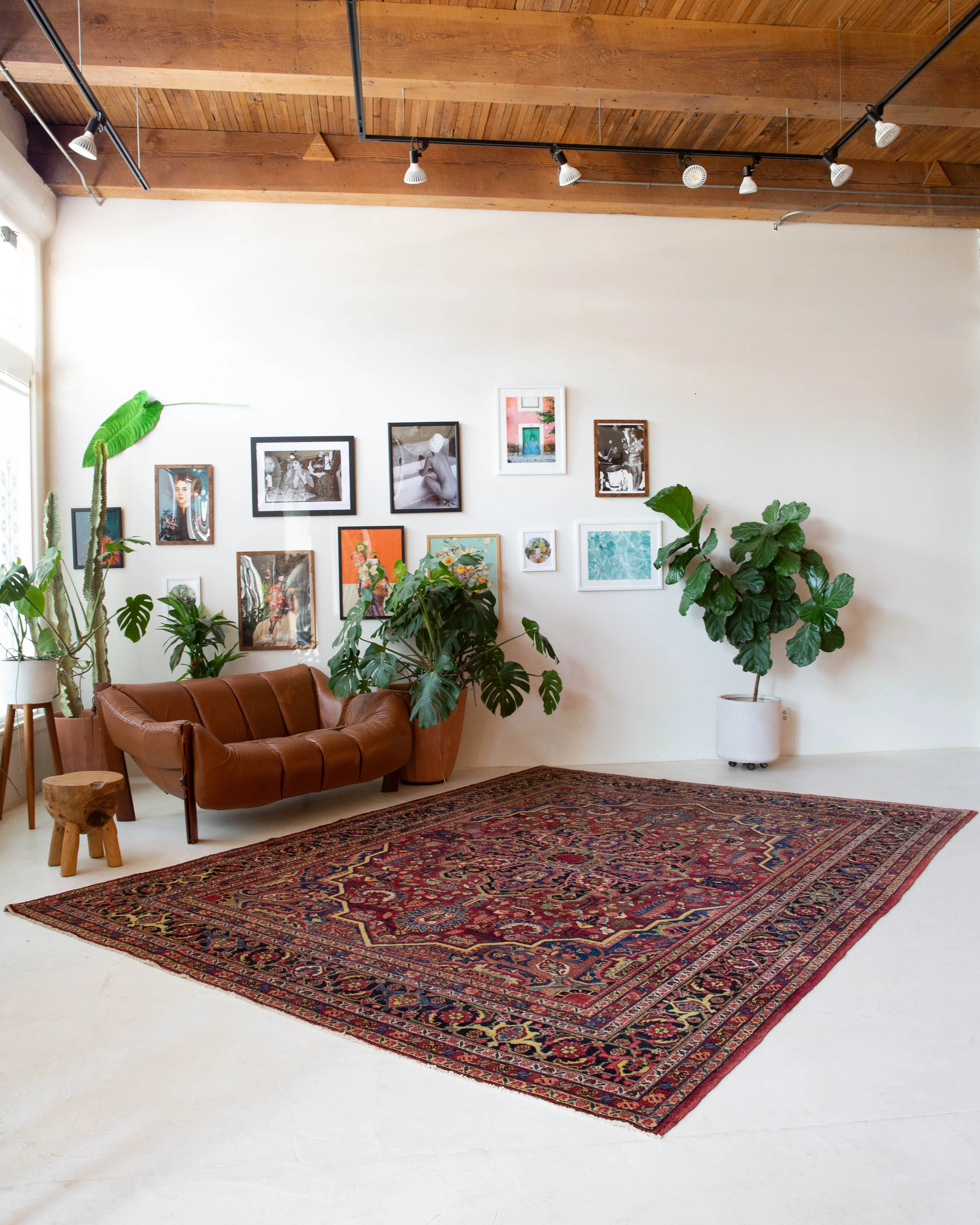 Antique NW Heriz Rug 9'3"x12'6"