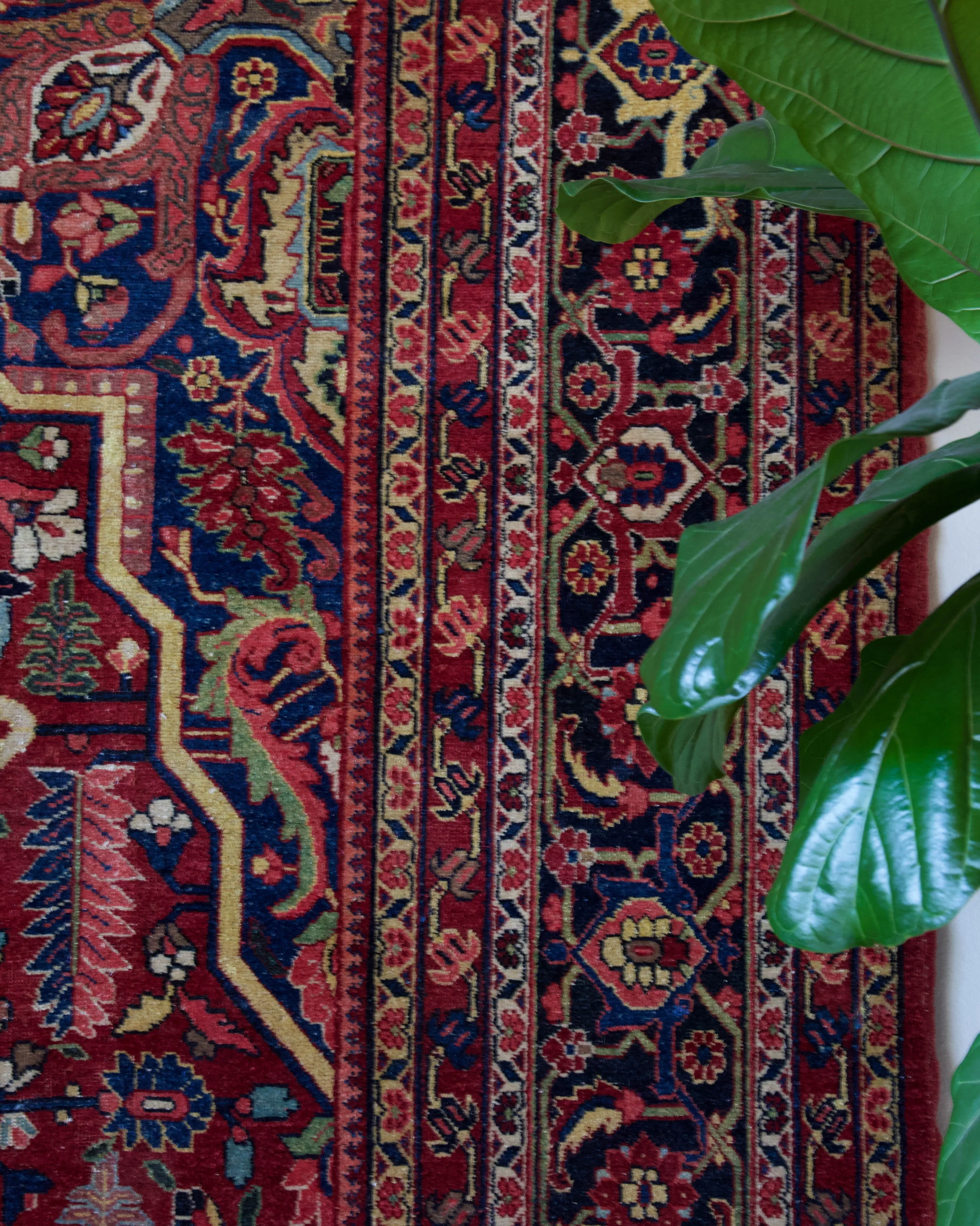 Antique NW Heriz Rug 9'3"x12'6"