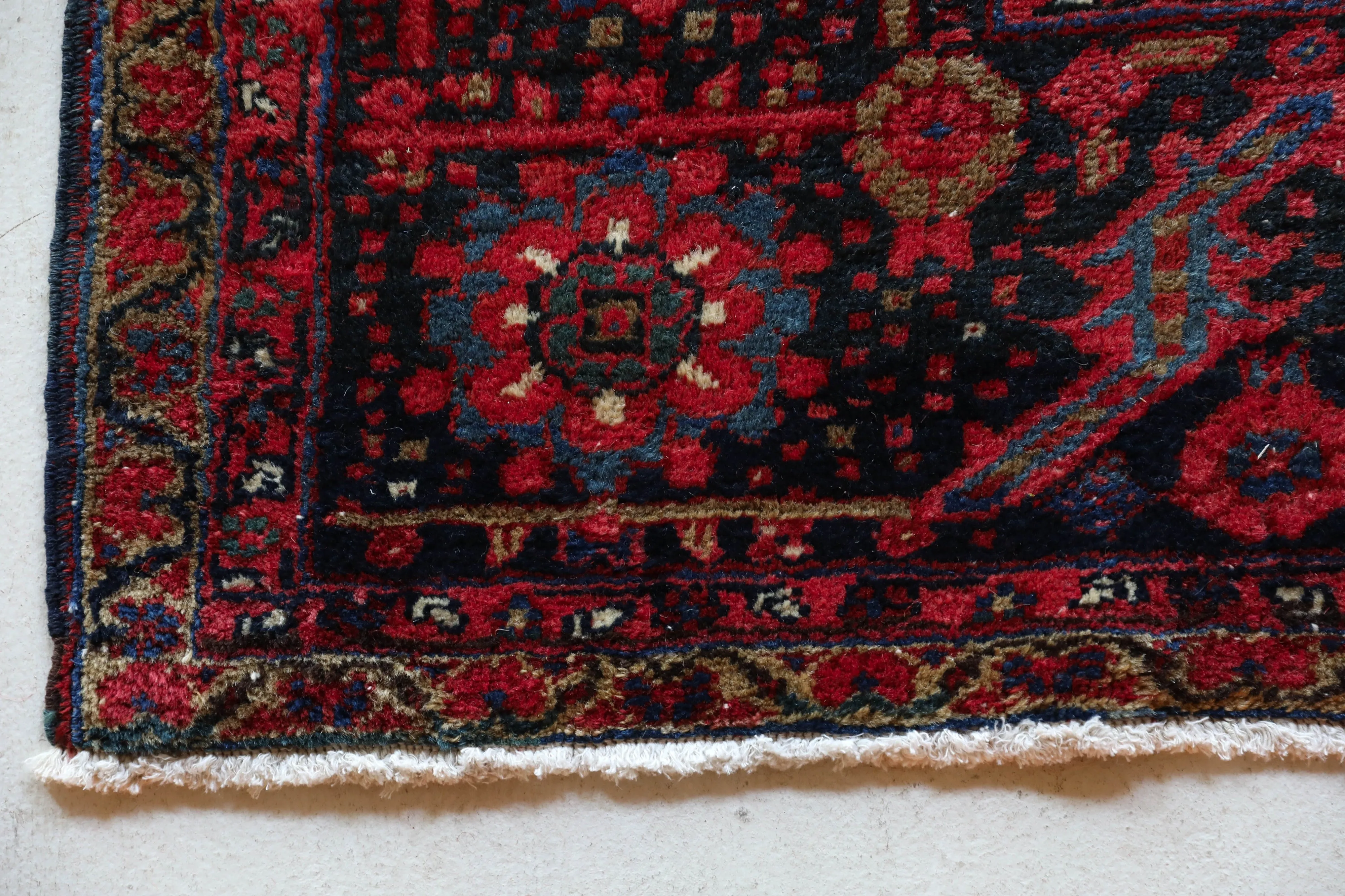 Antique NW Persian Heriz Rug 12'x15'5"