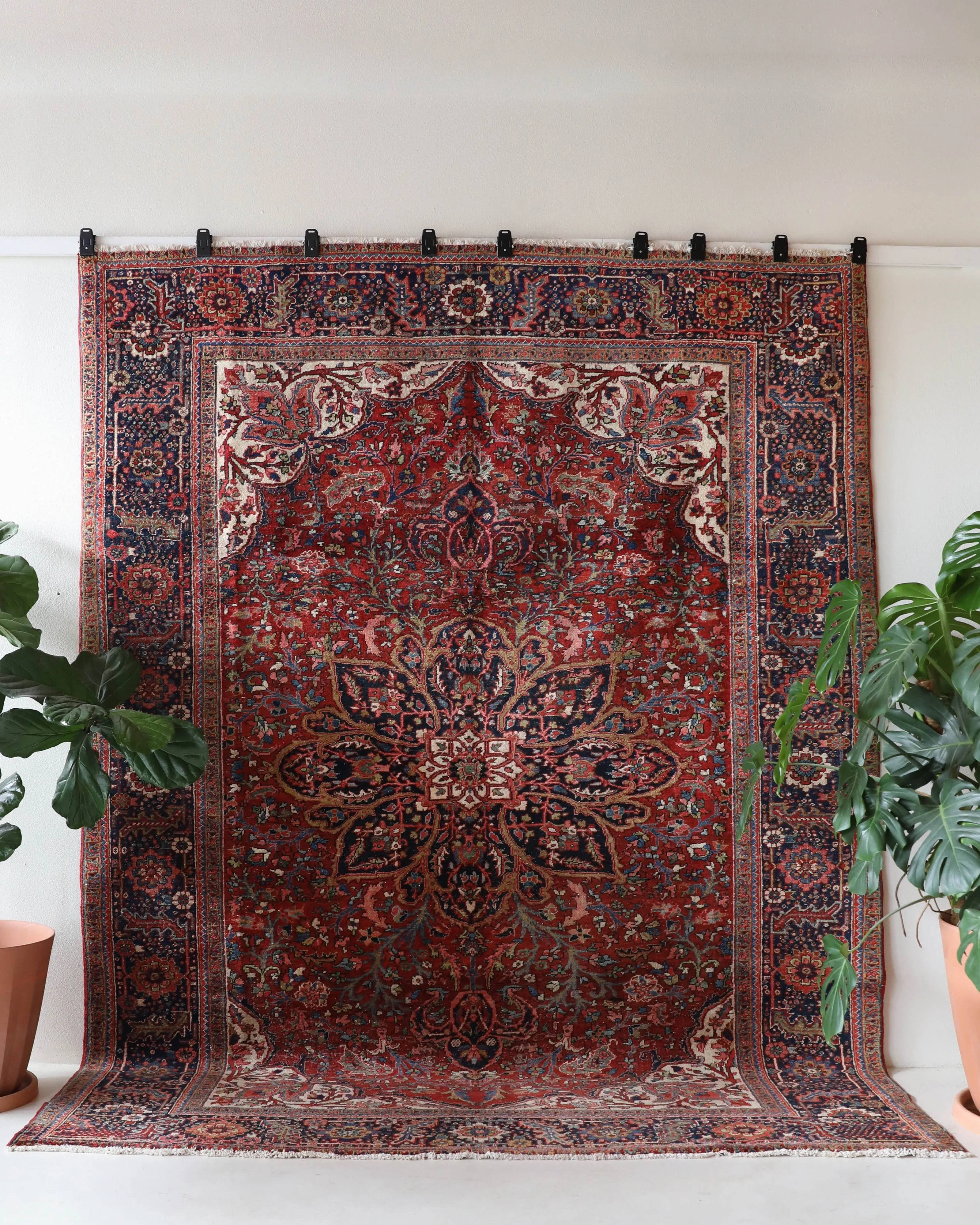 Antique NW Persian Heriz Rug 8'9"x11'6"