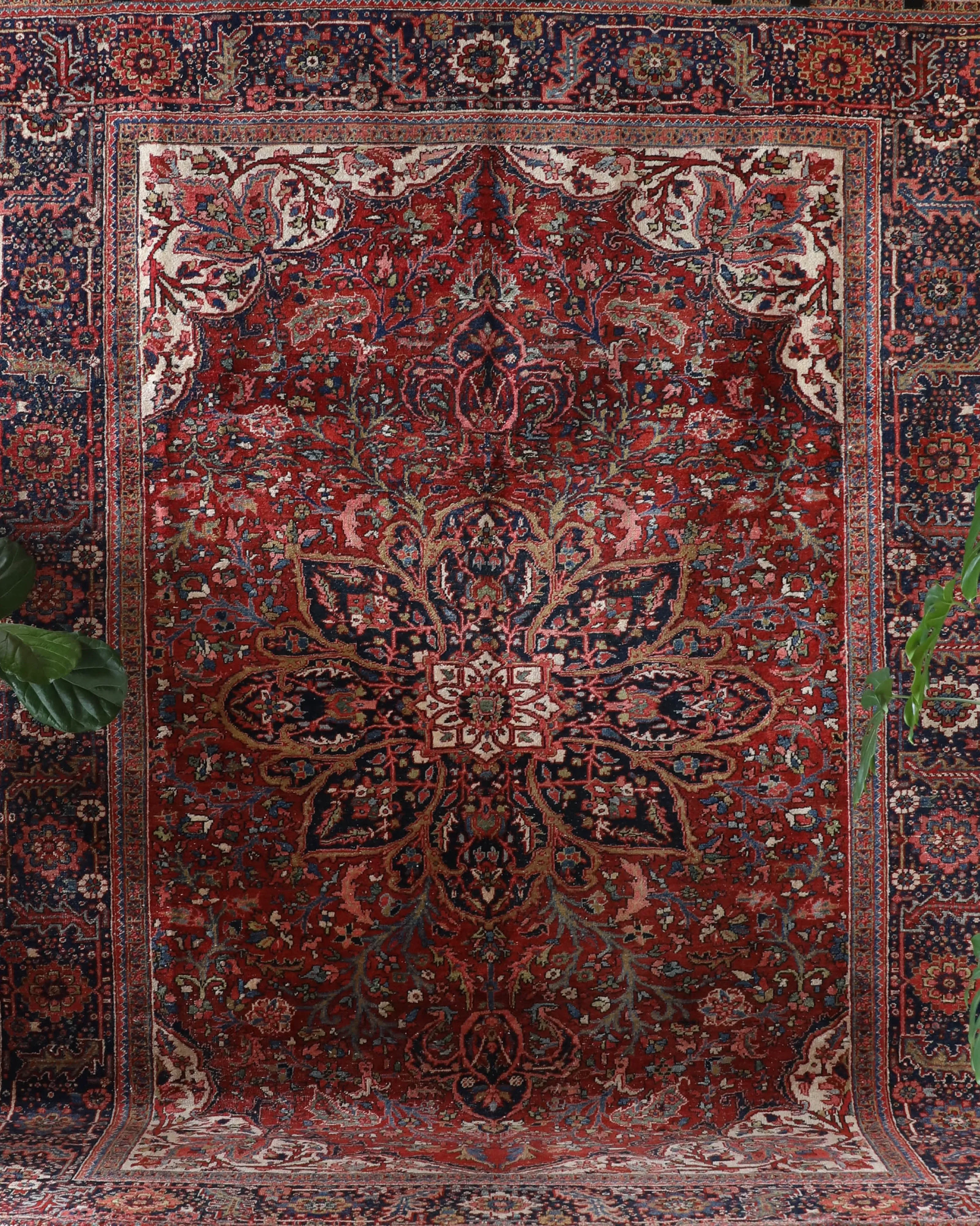 Antique NW Persian Heriz Rug 8'9"x11'6"