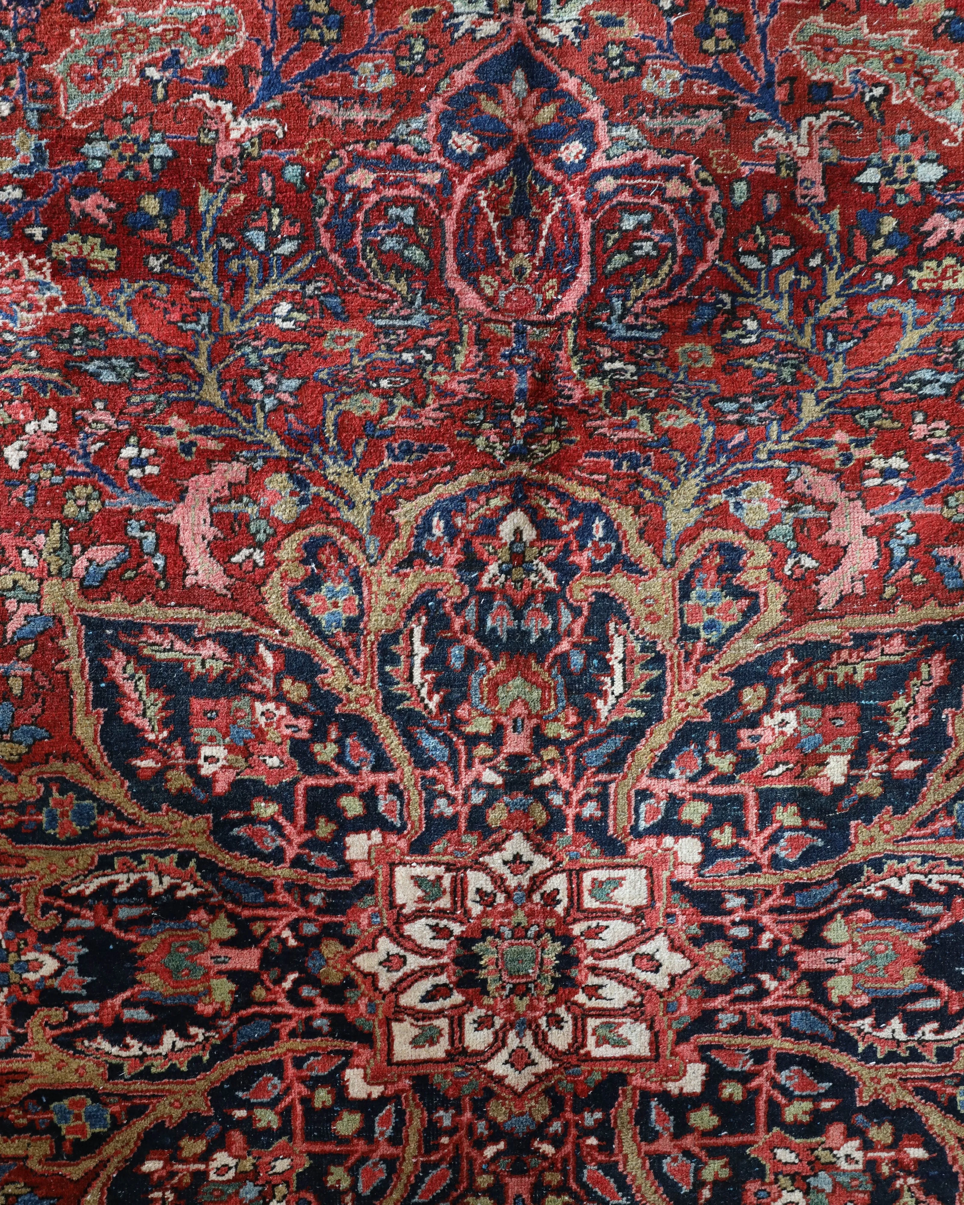 Antique NW Persian Heriz Rug 8'9"x11'6"