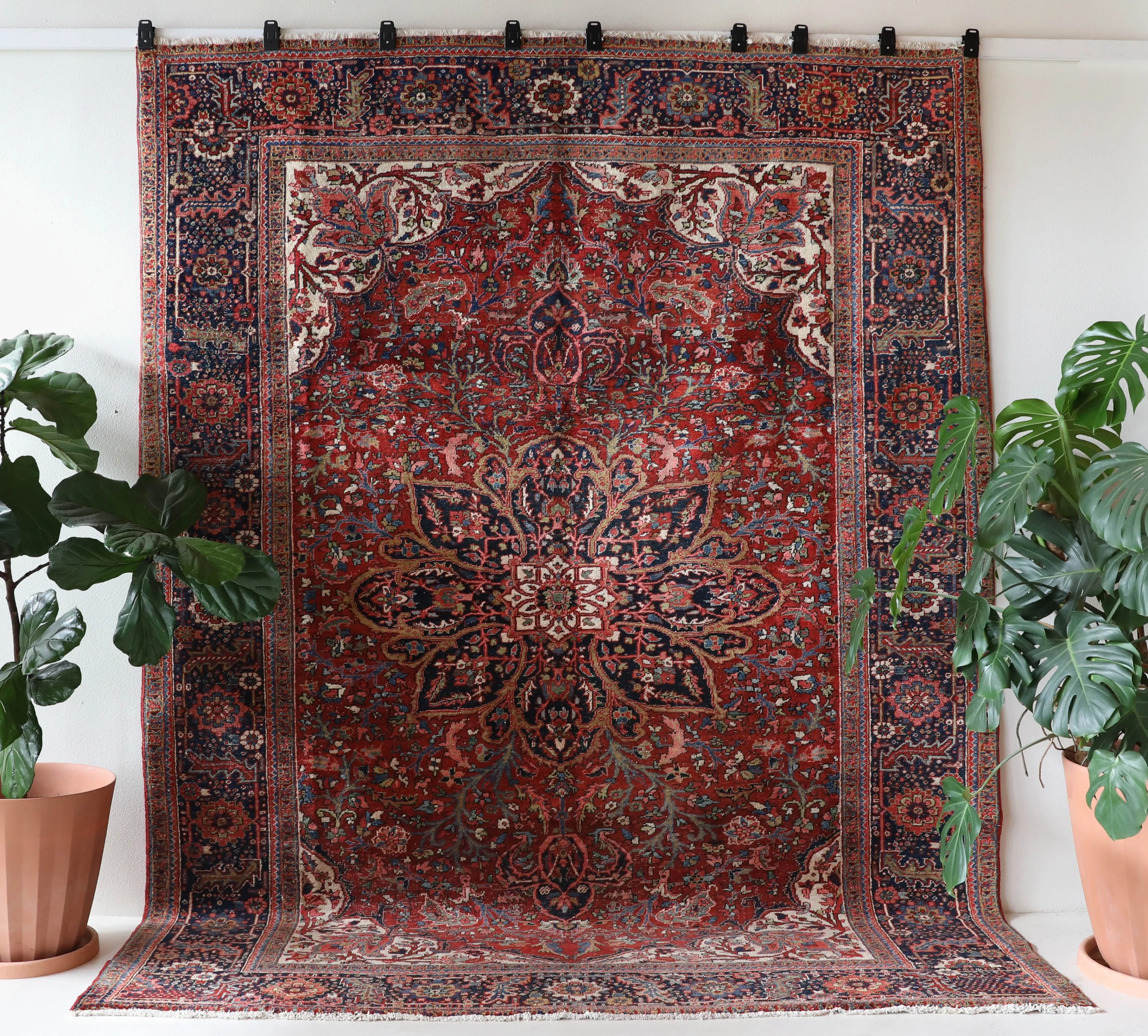 Antique NW Persian Heriz Rug 8'9"x11'6"
