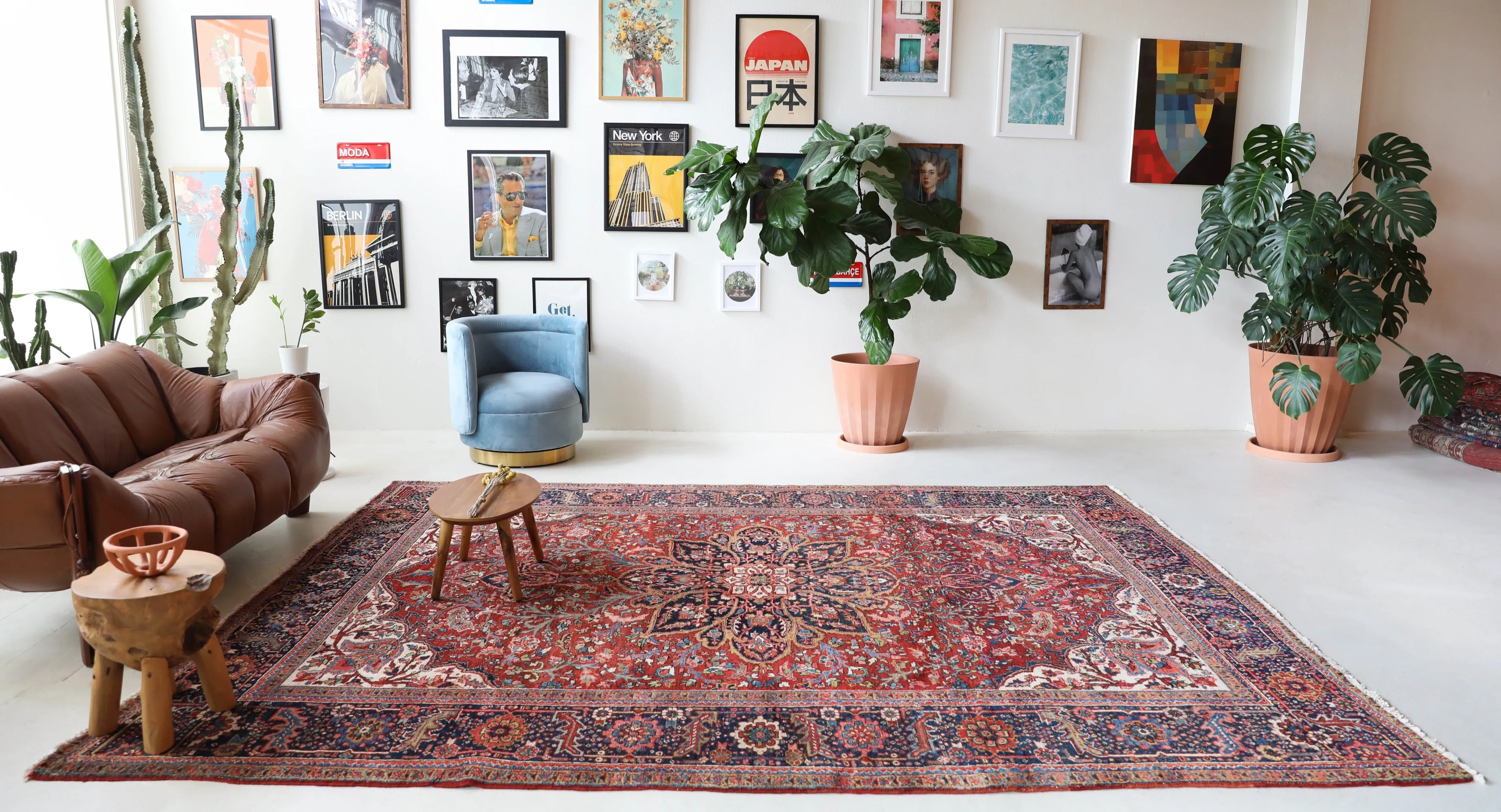 Antique NW Persian Heriz Rug 8'9"x11'6"