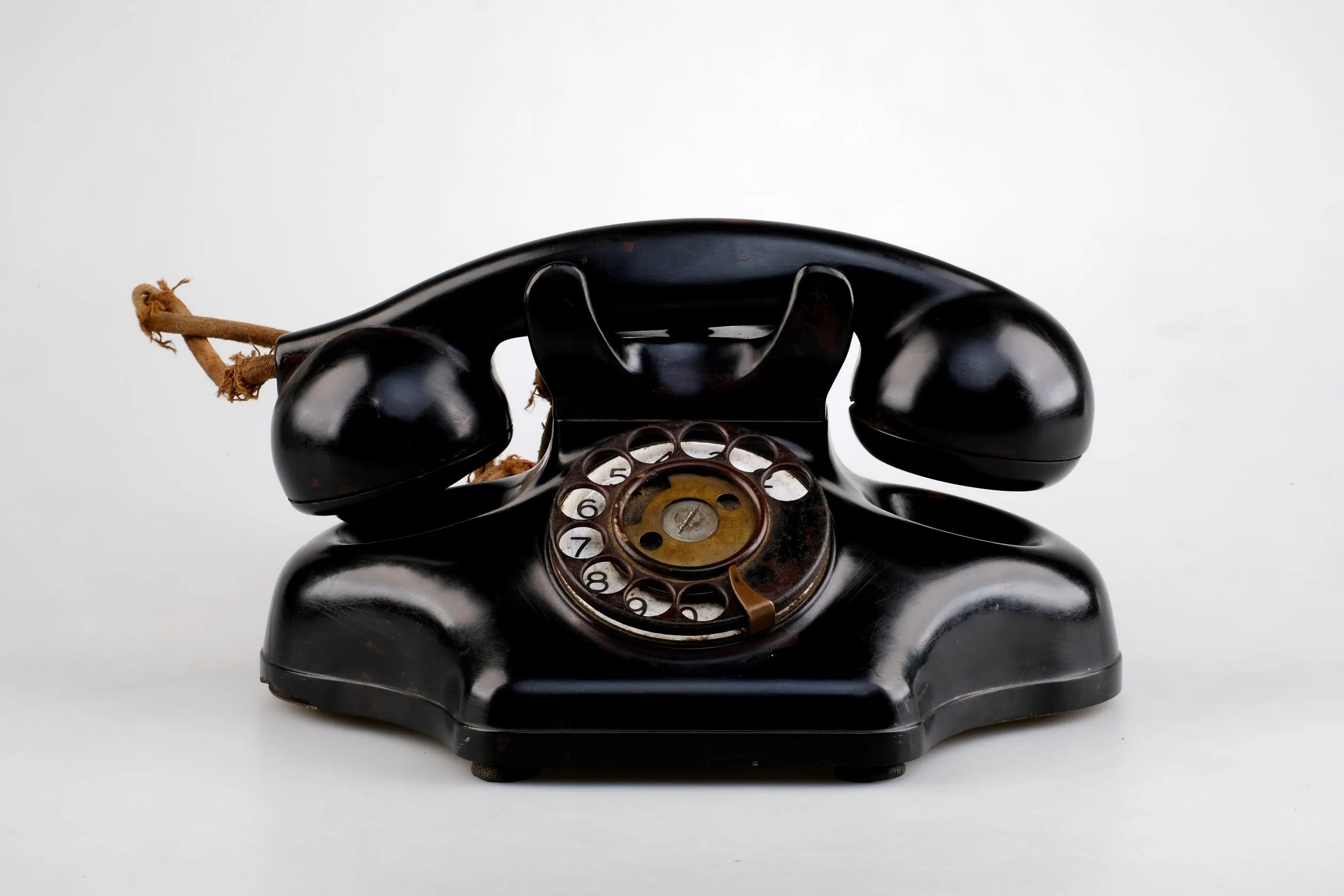 ART DECO KELLOGGS DESK PHONE