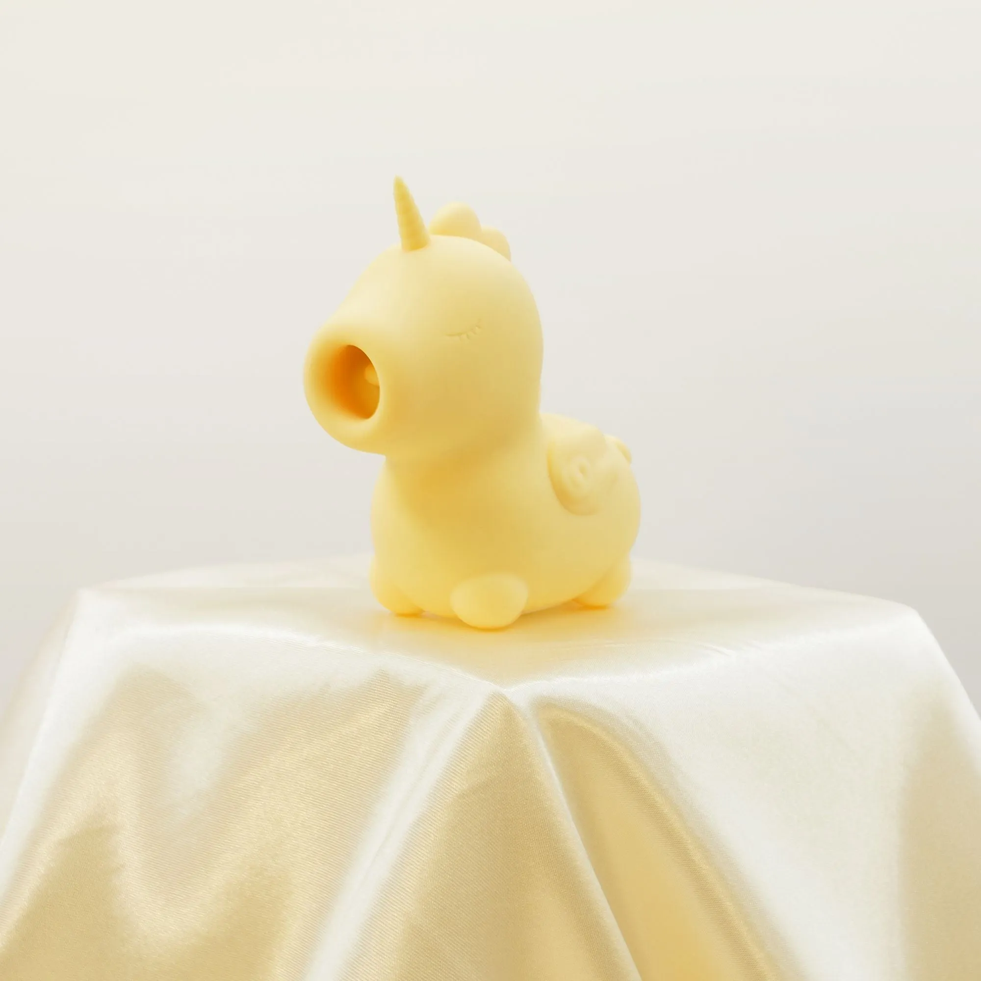 Bean Blossom Unicorn Shaped Licking Tongue Vibrator - Yellow