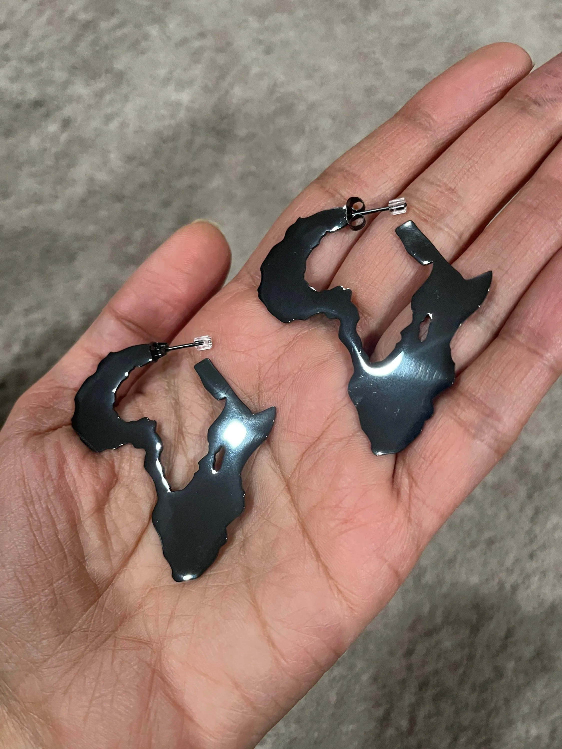Big Black africa map Earring statement bold chunky black studs Jet Pierced Pageant Earrings metal abstract