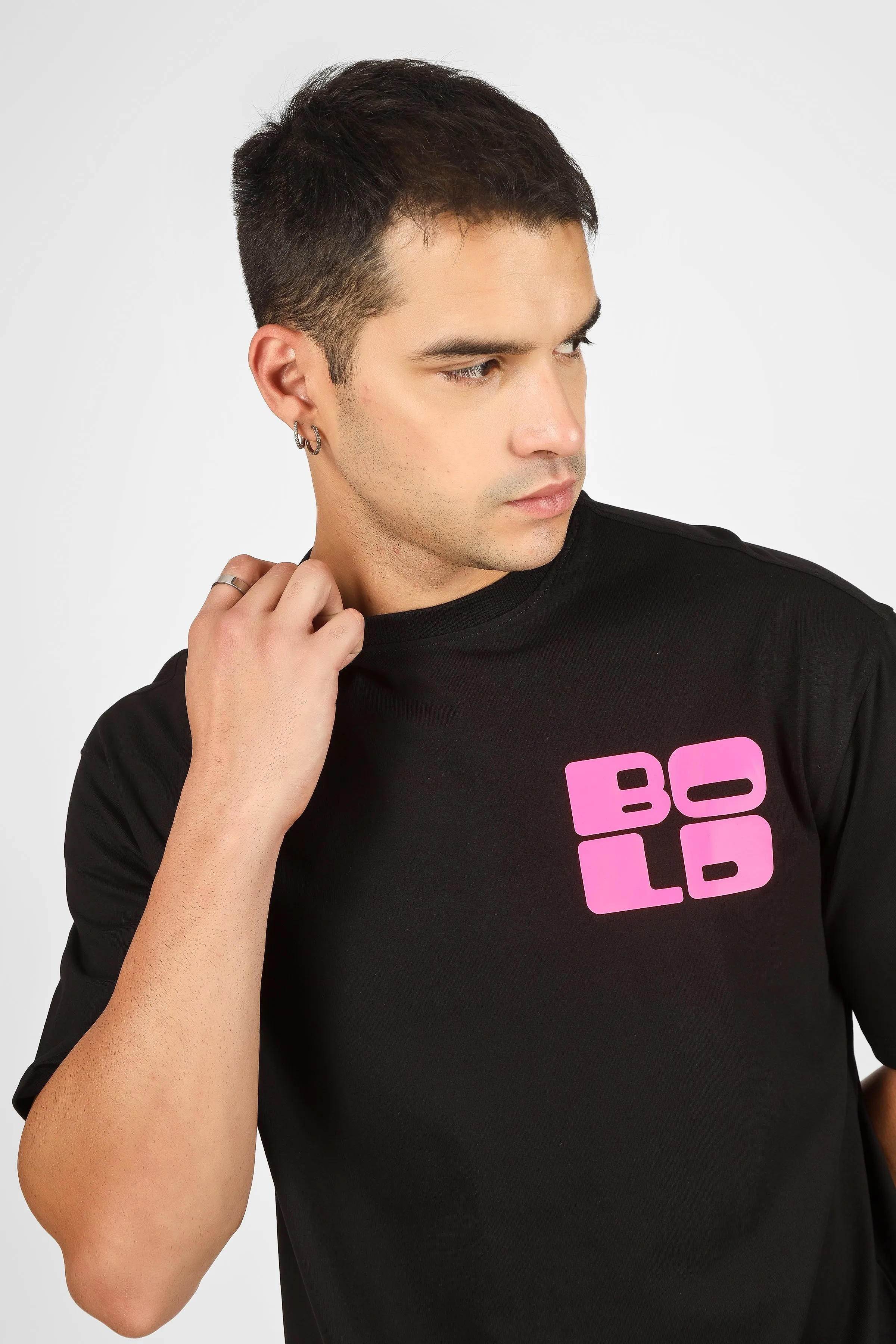 Bold Over-Sized T-Shirt (Black)