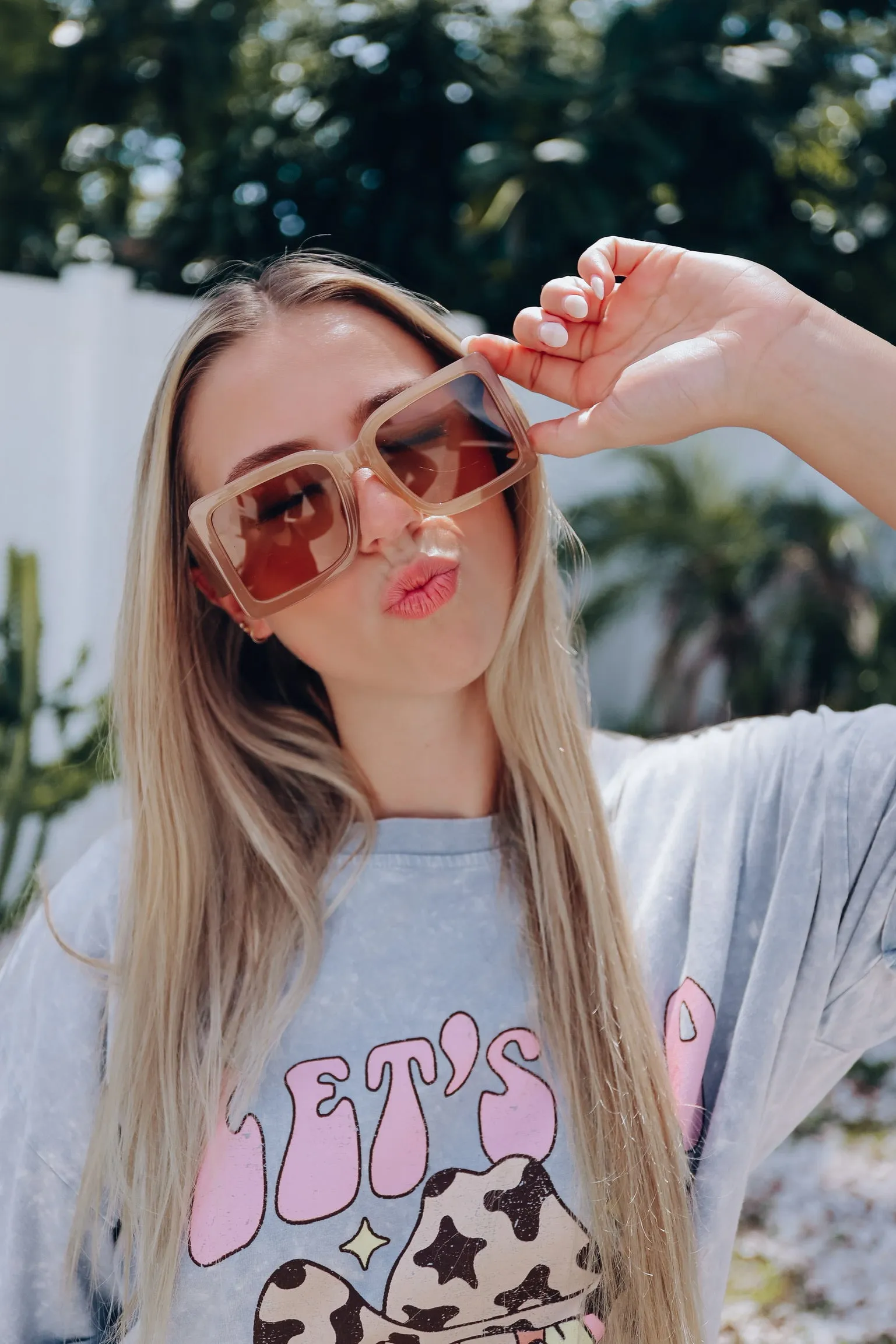 Bold Oversized Square Sunglasses - Taupe