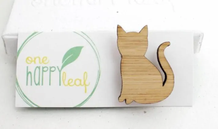 Brooch One Happy Leaf