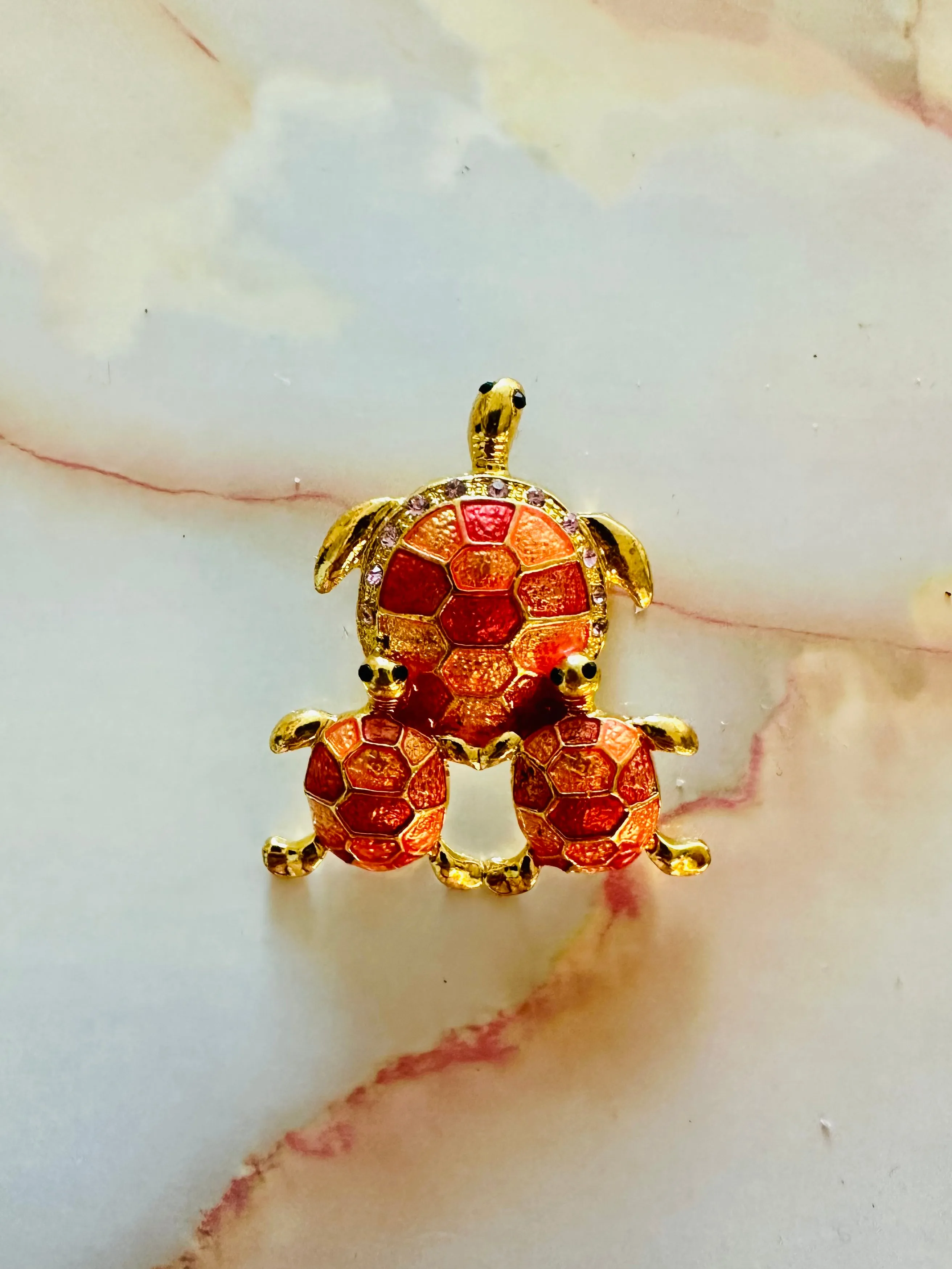 Brooches 26 - 29