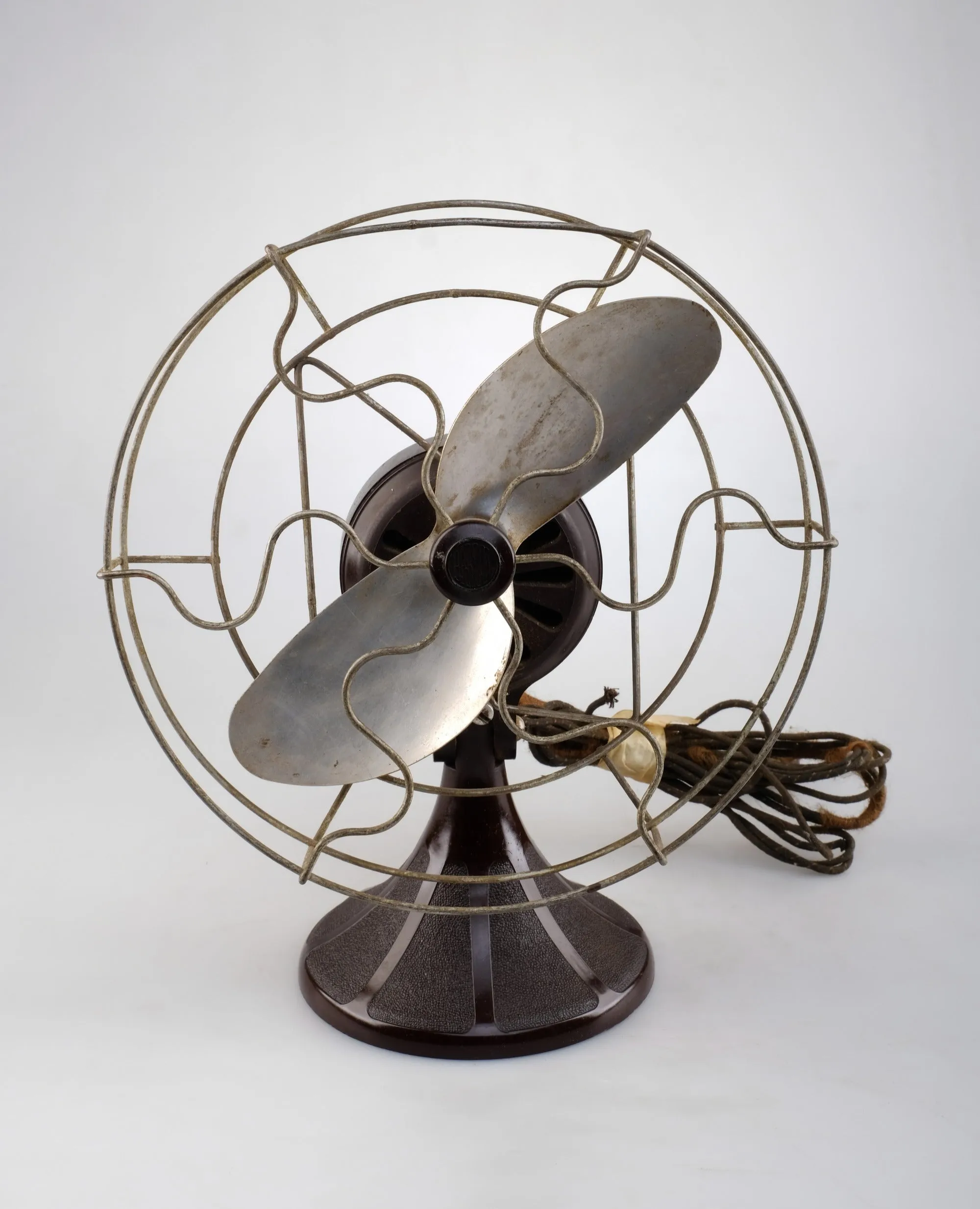 CATALIN RETRO BARCOL BAKELITE ELECTRIC DESK FAN