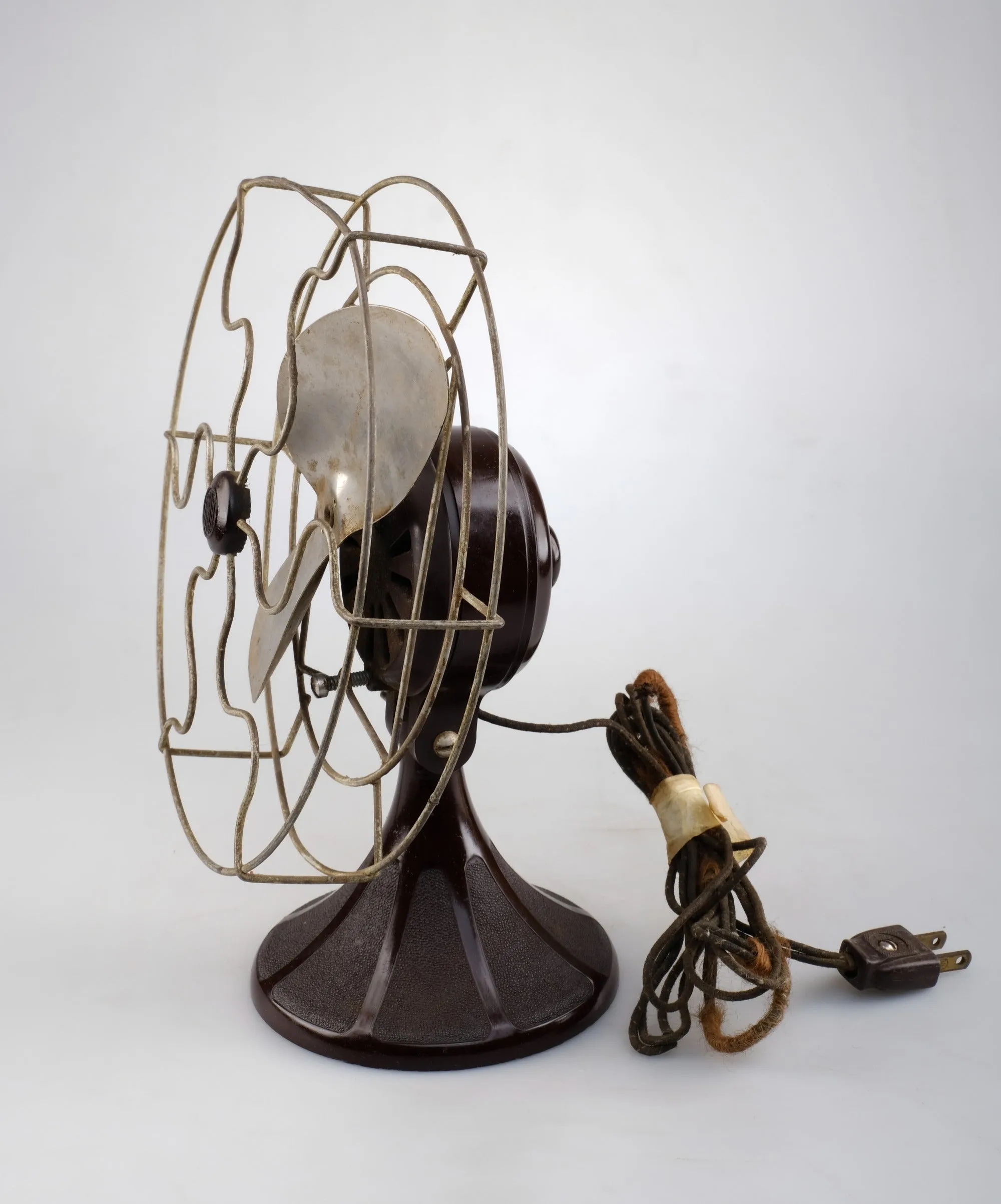 CATALIN RETRO BARCOL BAKELITE ELECTRIC DESK FAN