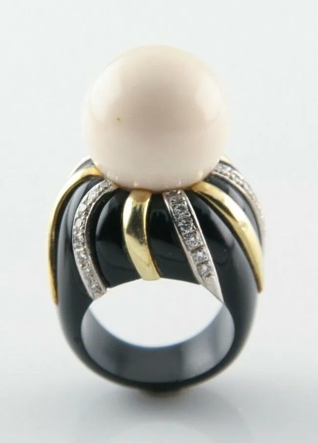 Chalcedony and Diamond 18k Yellow Gold Jewelry Set w/ Ring, Earrings, and Brooch