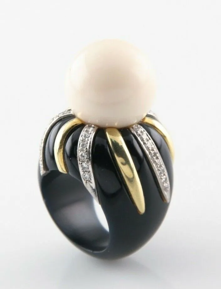 Chalcedony and Diamond 18k Yellow Gold Jewelry Set w/ Ring, Earrings, and Brooch