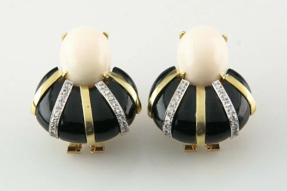 Chalcedony and Diamond 18k Yellow Gold Jewelry Set w/ Ring, Earrings, and Brooch