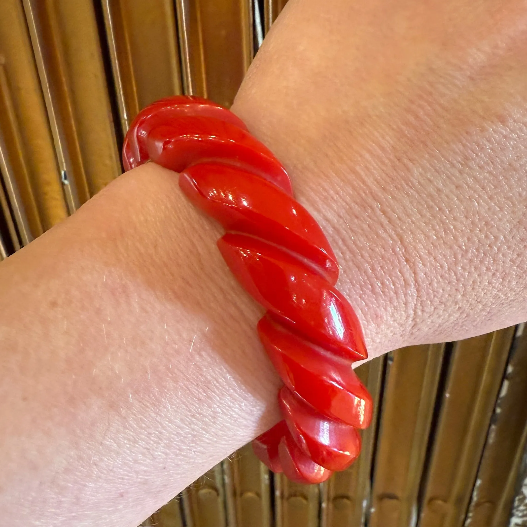 Cherry Red Bakelite Rope Carved Bangle