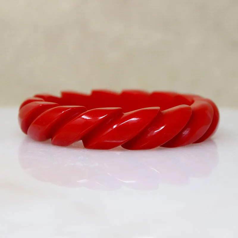 Cherry Red Bakelite Rope Carved Bangle
