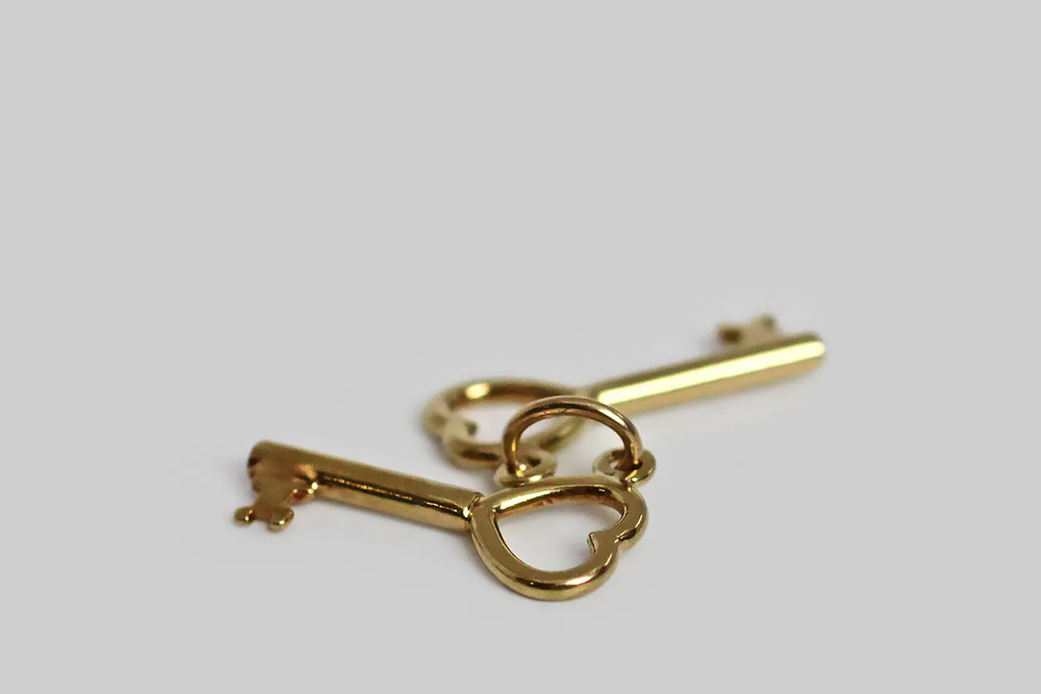 Dainty Mid Century "Keys to My Heart" Charm