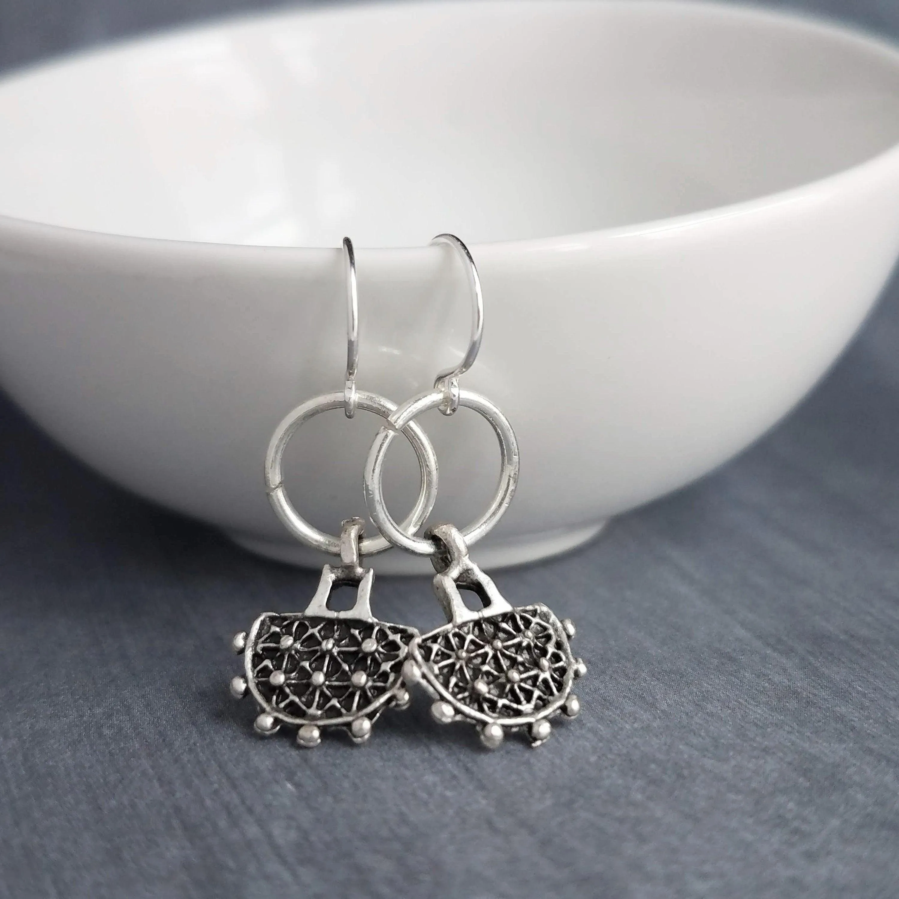 Dainty Silver Dangle Earrings, silver pendulum earring, antique silver earring, semicircle earring, silver ring earring, small earring, ox