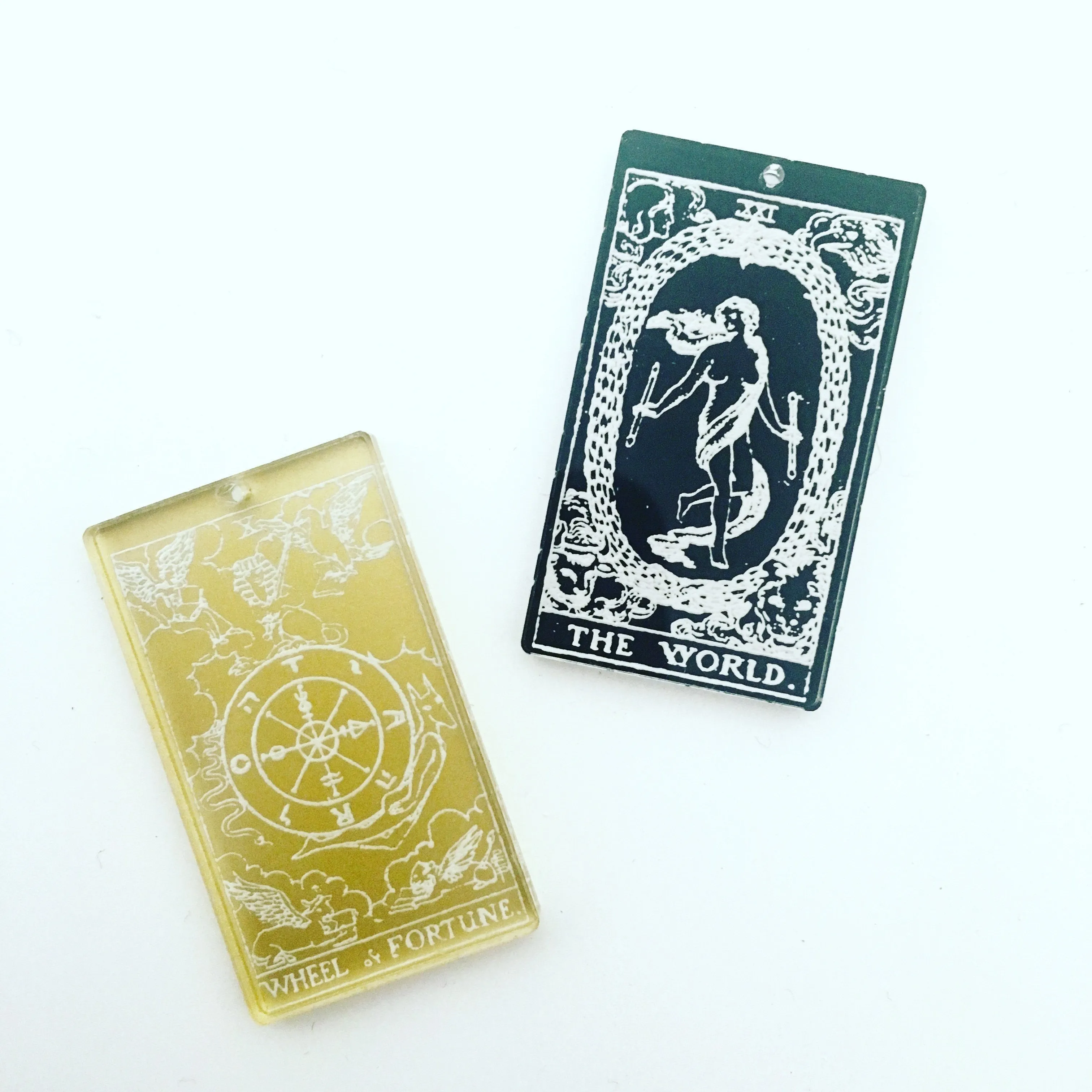 Deluxe: Fortune Teller - It's in the cards... 2 PAIR MISMATCHED SET