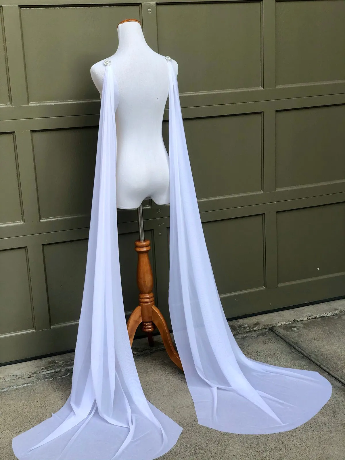 DIY Cathedral Length Tulle Wedding Wing Cape Pattern PDF Tutorial