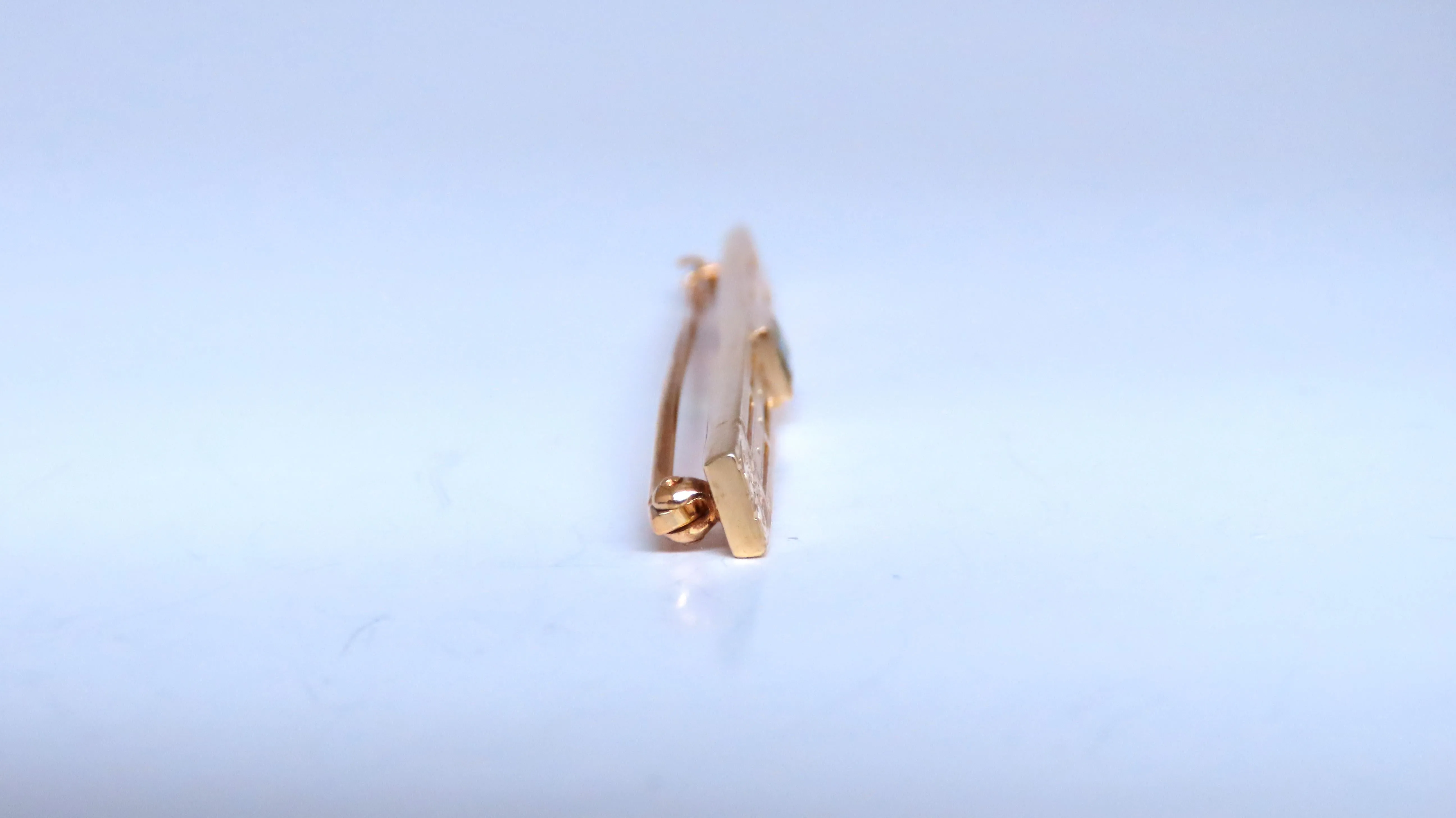 Estate Circa 1918 Tie Bar / hair pin 14kt Gold Bright Tourmaline