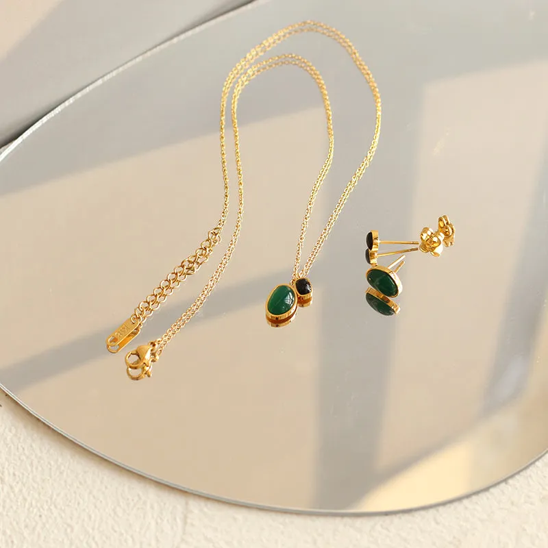 Gold-Plated Green Chalcedony and Black Onyx Jewelry Set