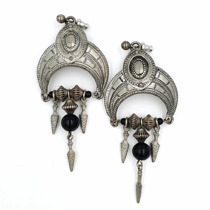 Gothic Jewelry Set with JJ Wolves Pewter Brooch, Zad Mirror Necklace, Earrings