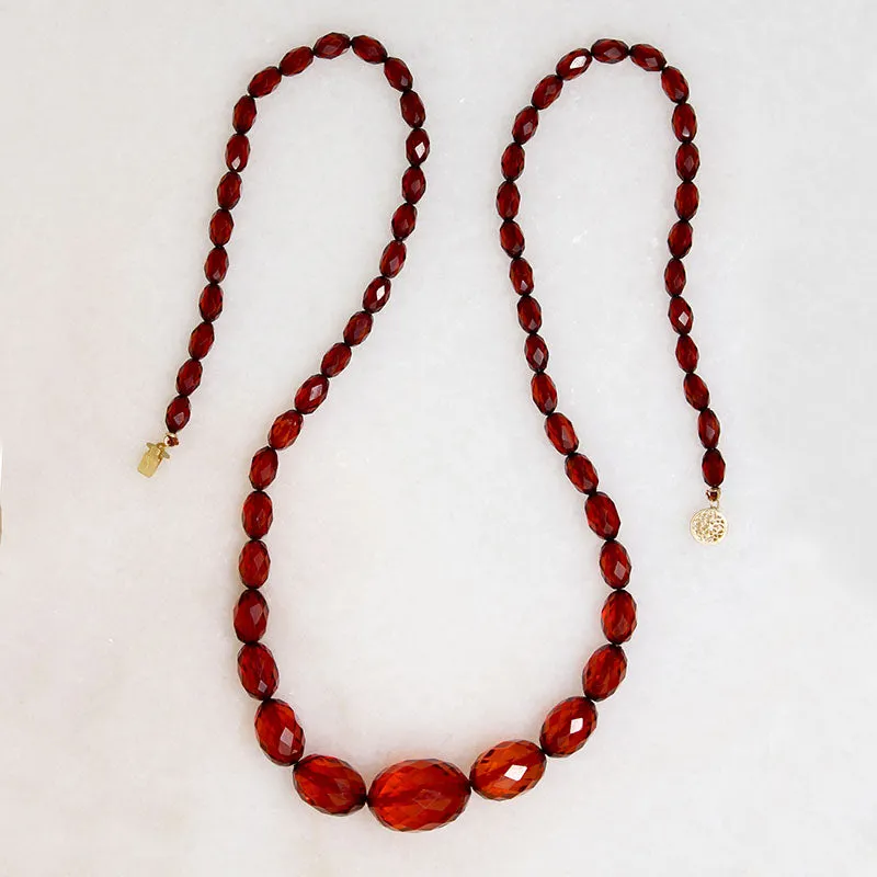 Graduated Bakelite Bead Necklace