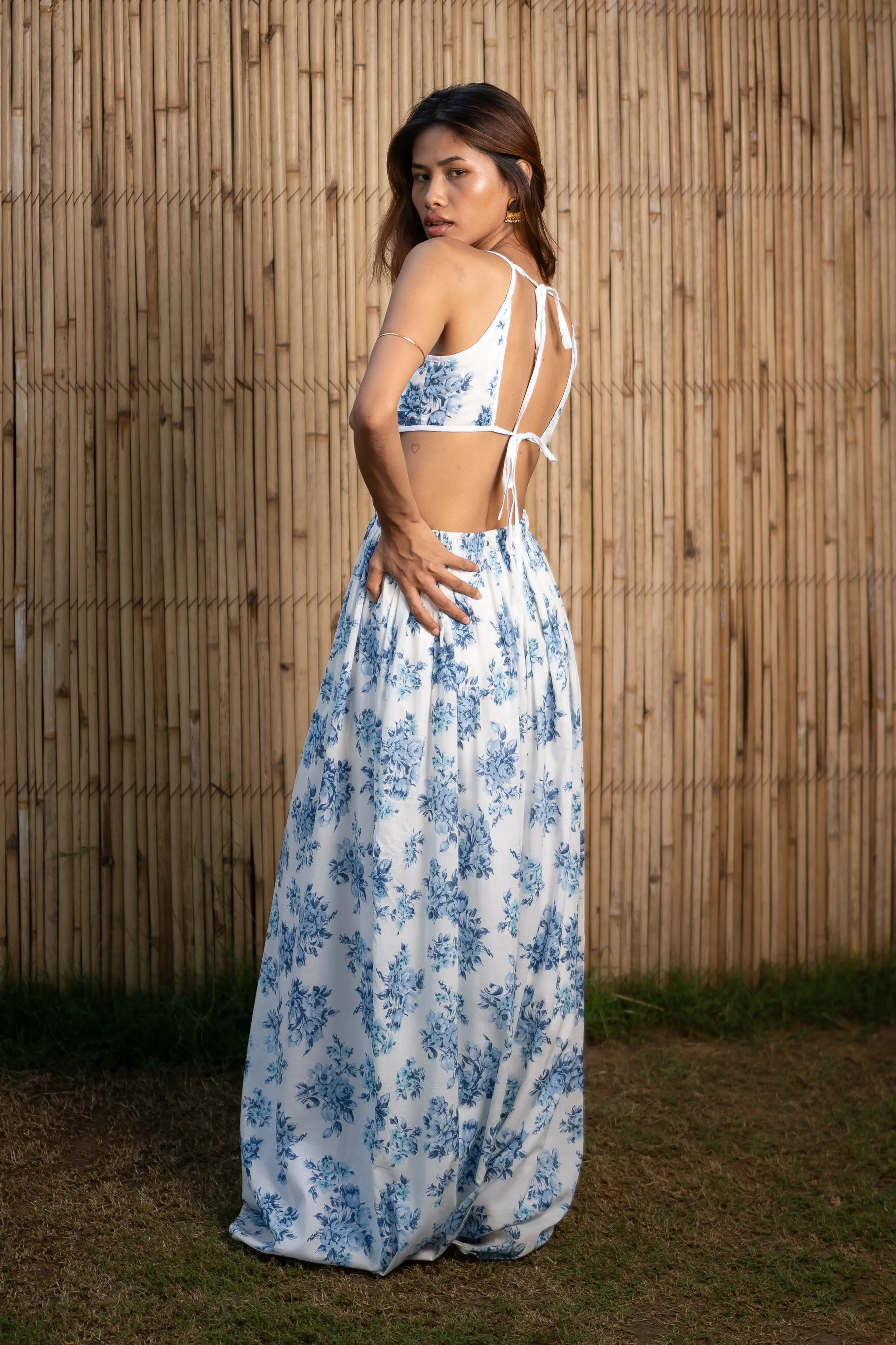 Island Blossom Elegance
