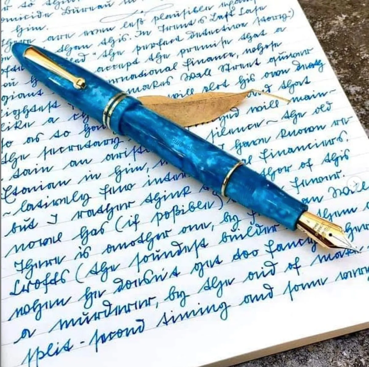Leonardo Officina Italiana Furore Fountain Pen - Emerald Blue Gold