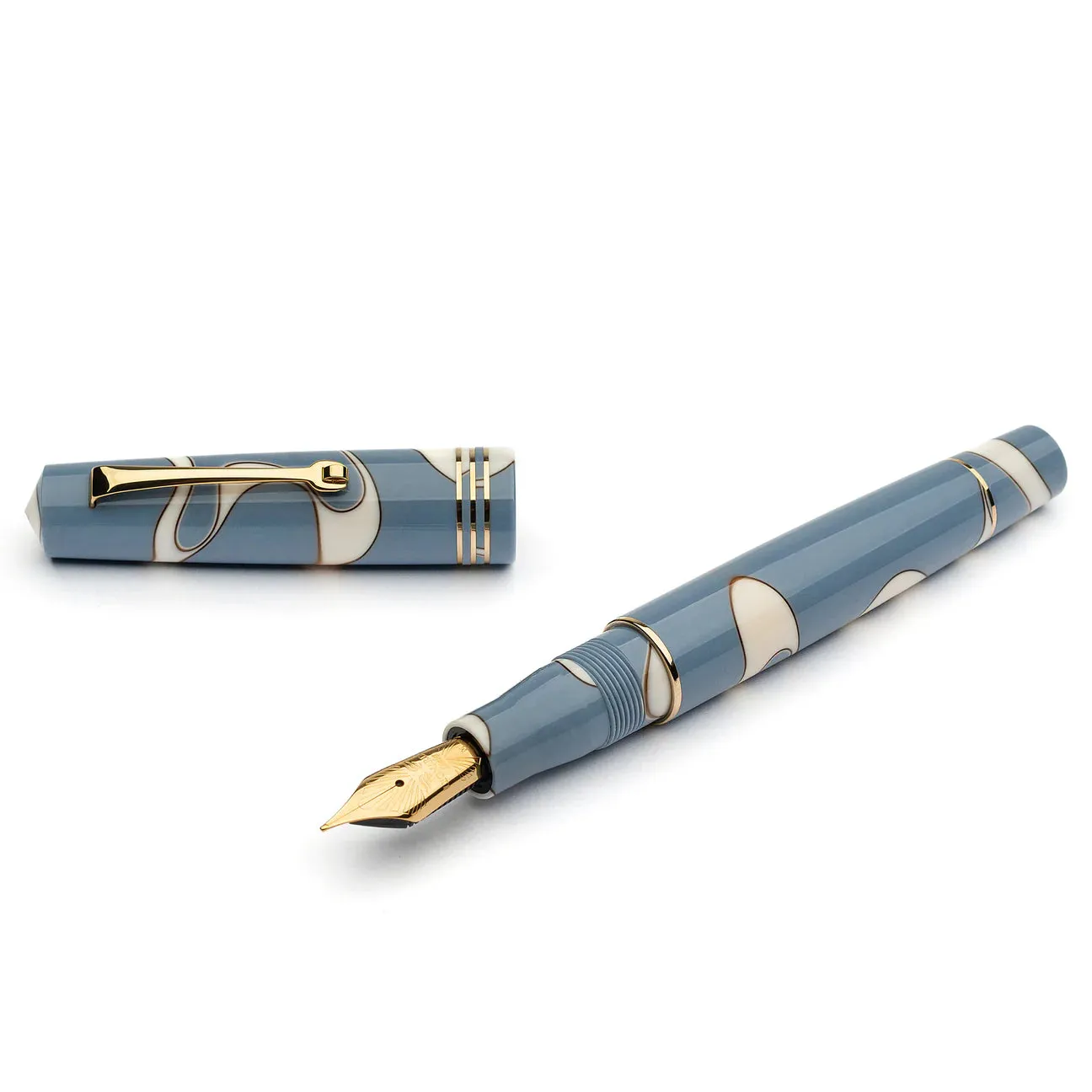 Leonardo Officina Italiana Momento Zero Fountain Pen - Nuvola Gold