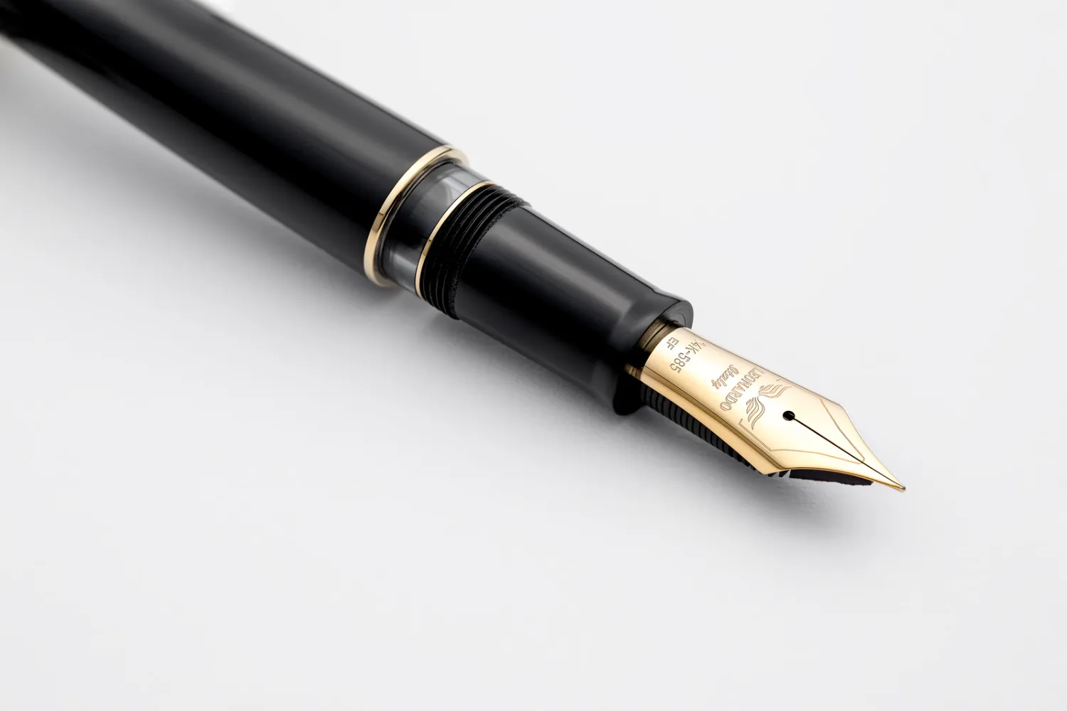 Leonardo Officina Italiana - MZG 2.0 Ultra Nero Pen Venture Exclusive