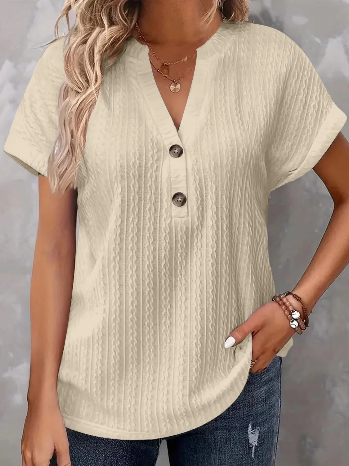 Light Colored Textured Buttoned Short Sleeve Top
