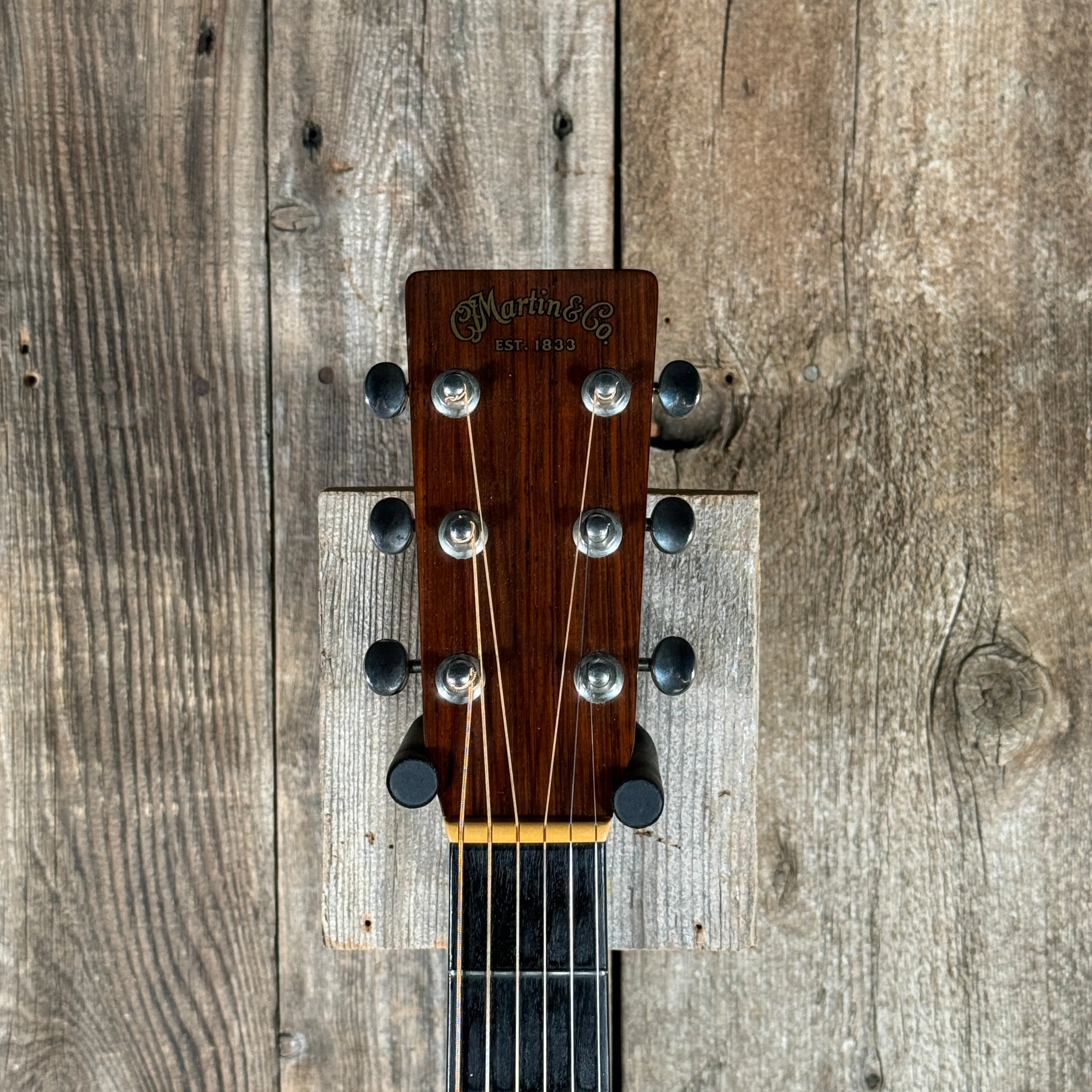 Martin D-28 Vintage Series Brazilian CEO signed Anniversary HD-28 1983 Natural