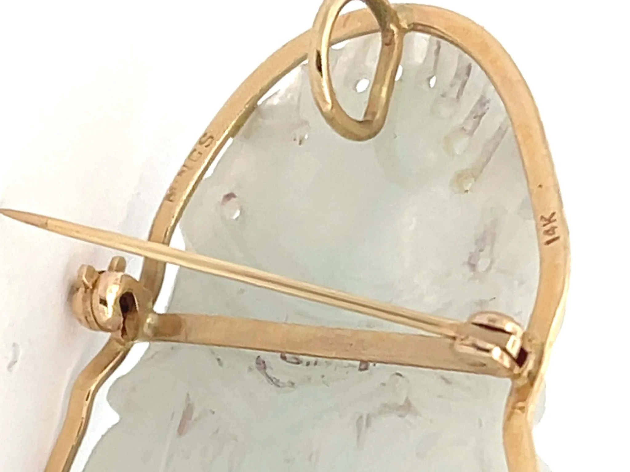 Mings Guanyin Pale Green Jade Carved Brooch Pendant in 14k Yellow Gold