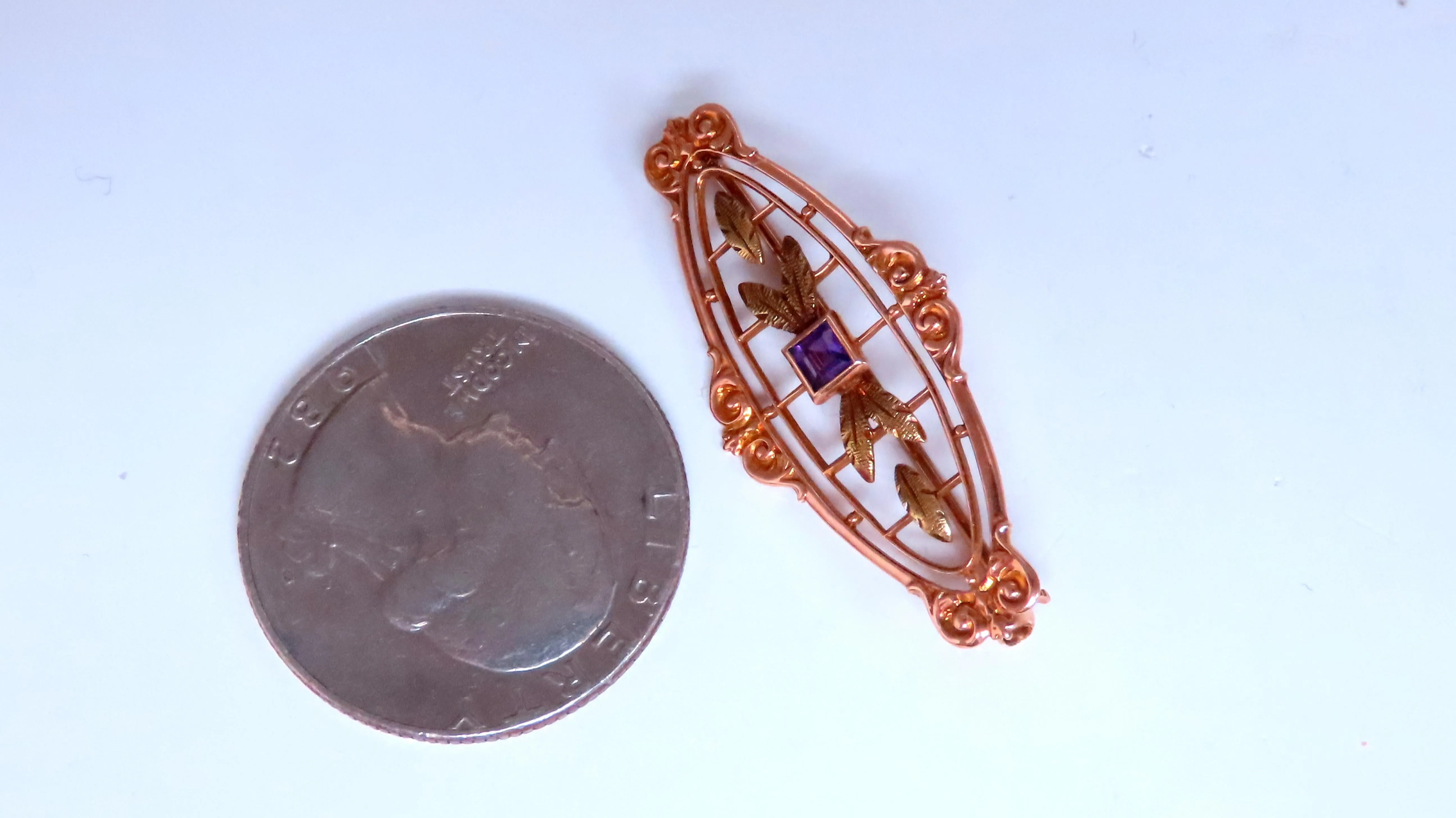 Natural Amethyst Neoclassical Brooch Pin 14kt Gold 12364