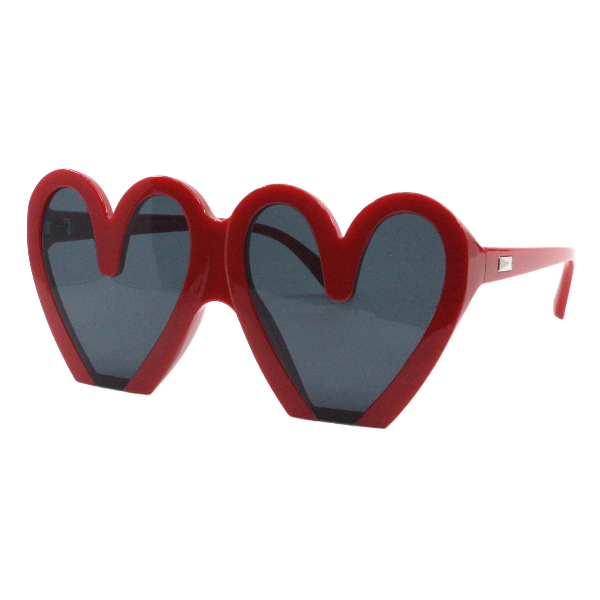 PASTL Cropped Heart Sunglasses