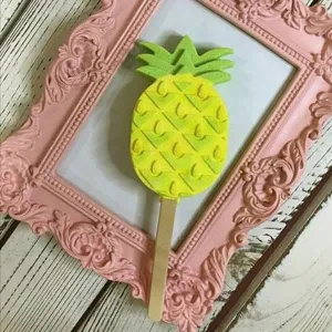 Pineapple Popsicle Bath Bomb